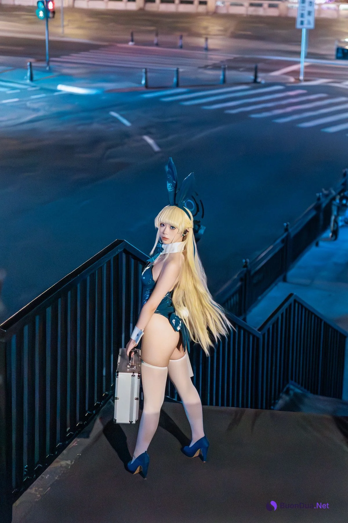 Cosplay 樱落酱w 蔚蓝档案 toki兔女郎 - Photo 16