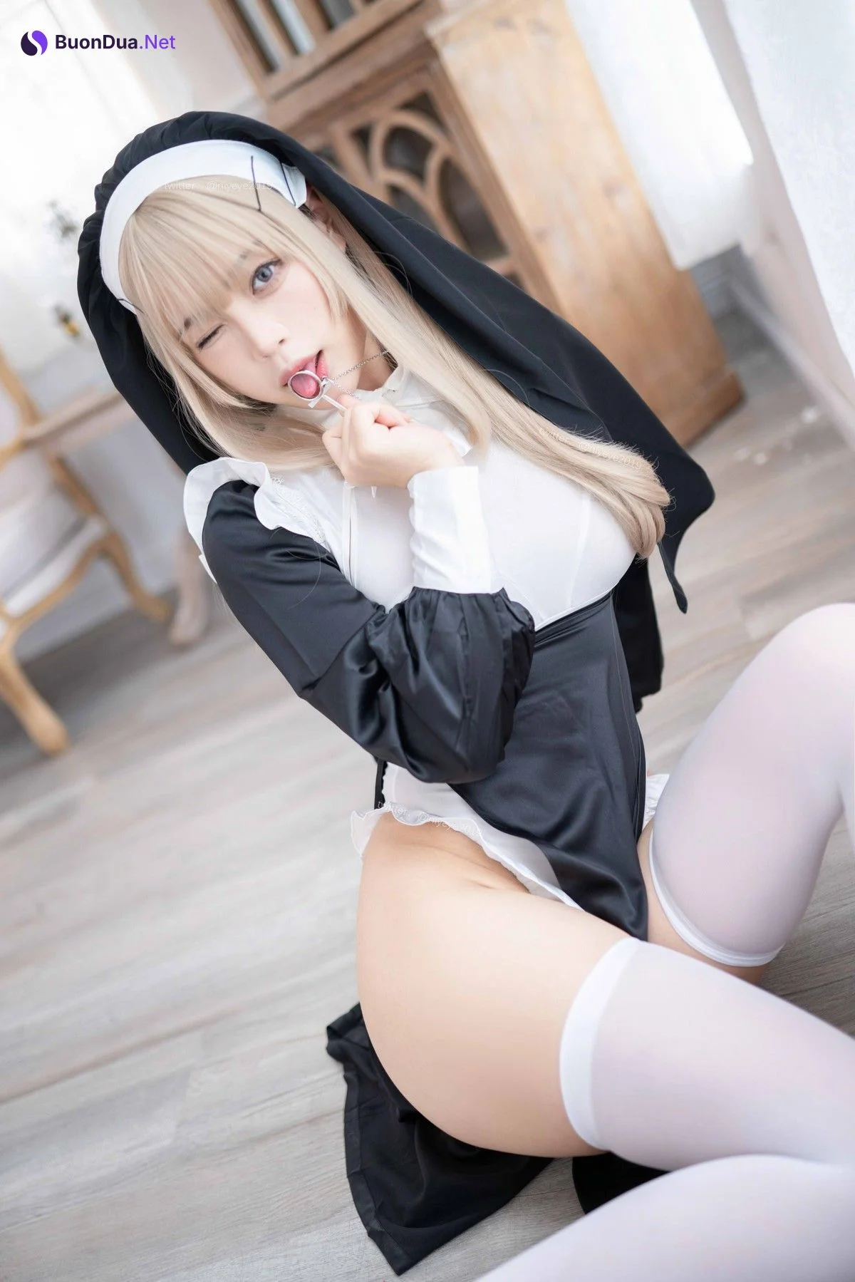 白烨 Cosplay 禁x欲修女 - รูปภาพ 15