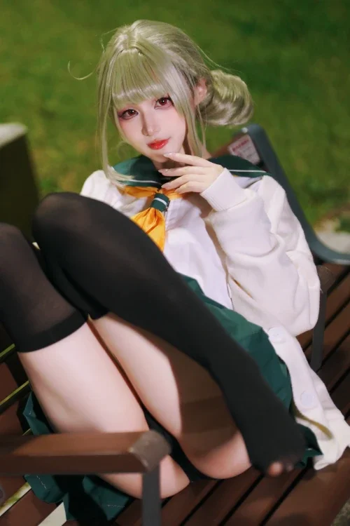 Cosplay 幼愛Youmeko – 小琪舞JK工作服