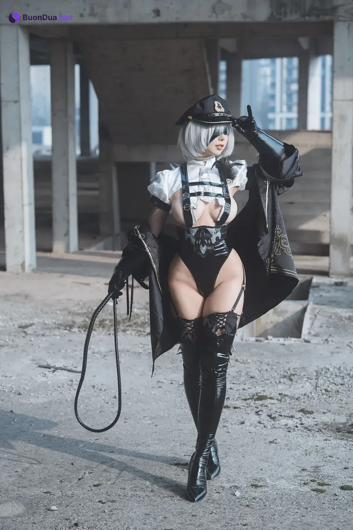 Cosplay 云溪溪Yunx1x1 & 奶桃 – 2B本 YoRHa No.2 Type B 上 Set.01 - Photo 3