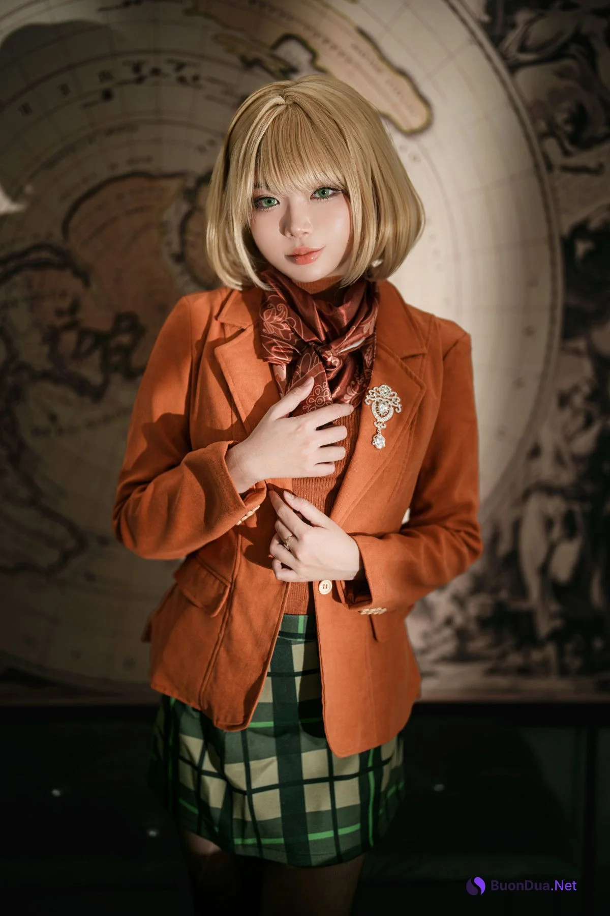 Cosplay ZinieQ Ashley Resident Evil 4 - Photo 3