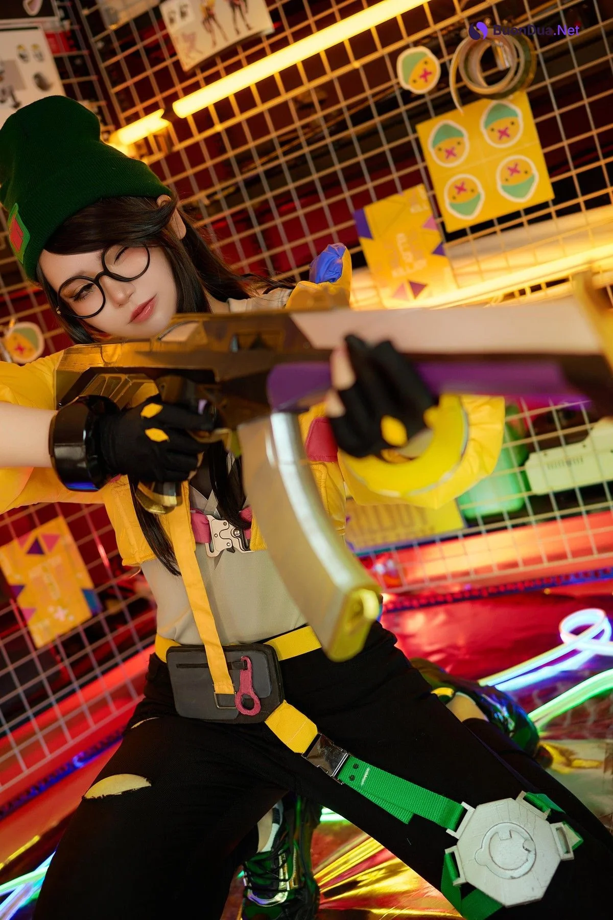 Cosplay ZinieQ Killjoy Valorant - Photo 6