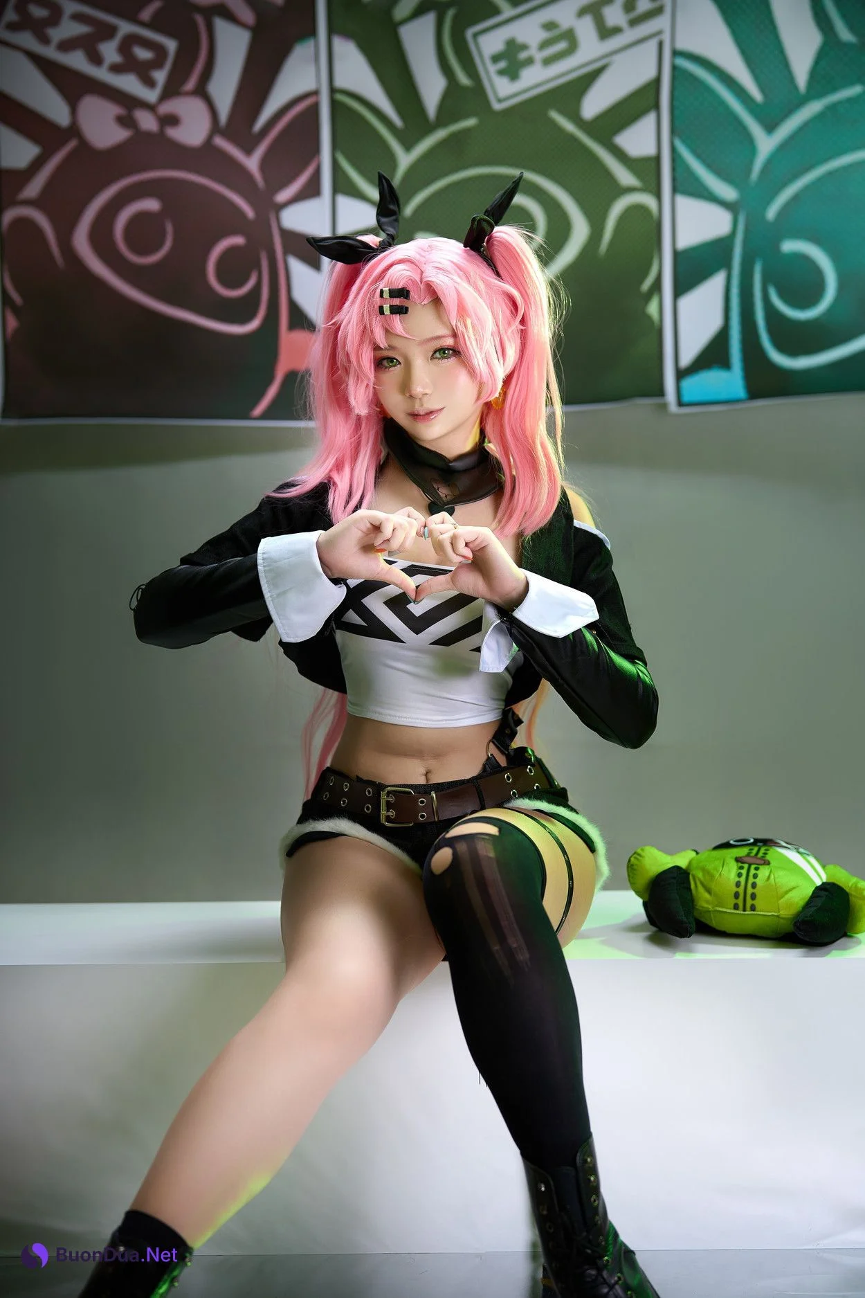Cosplay ZinieQ Nicole Zenless Zone Zero - Photo 3