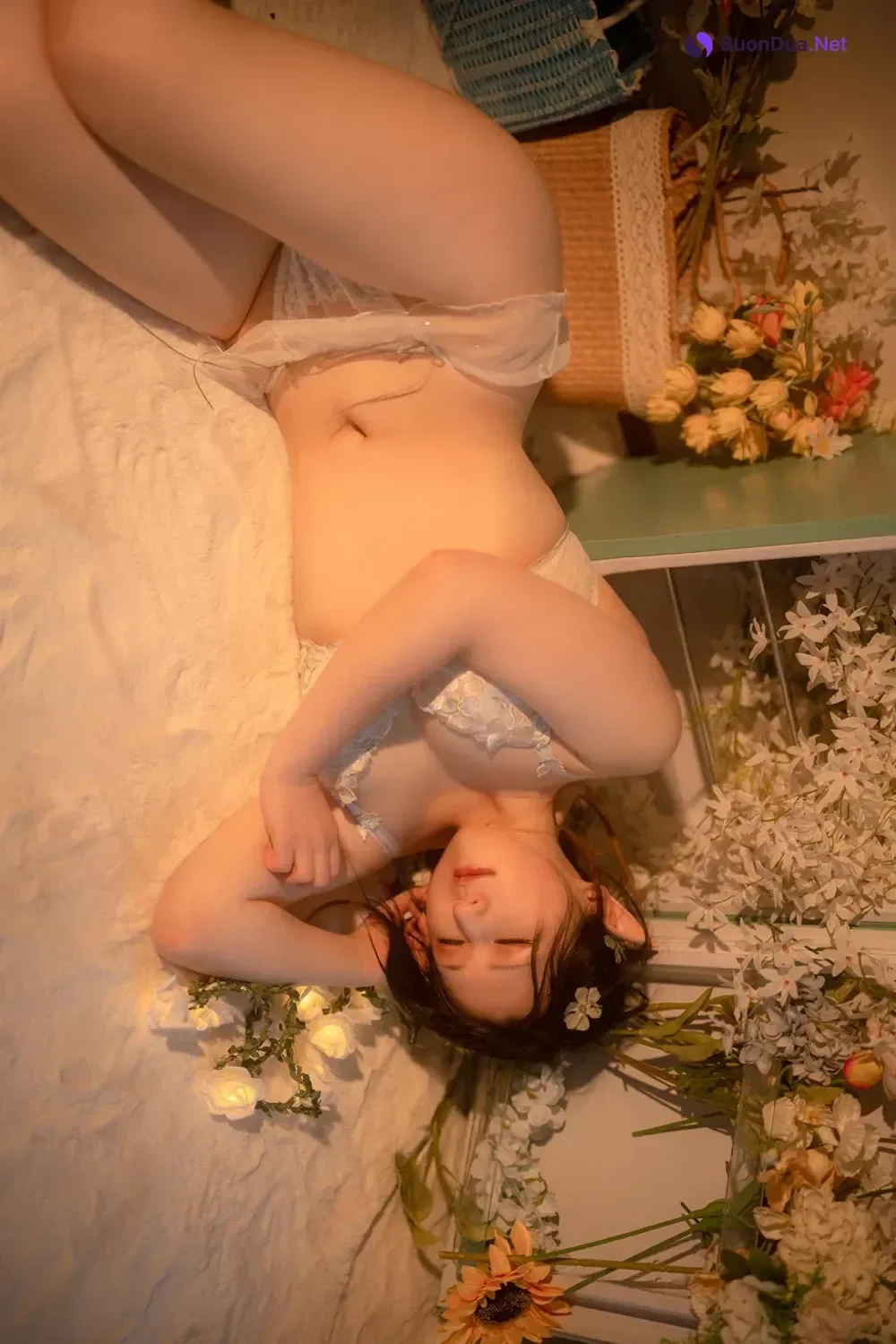 Cosplay Zyra秋 – 俘虏刺客 & 繁花 - Photo 18