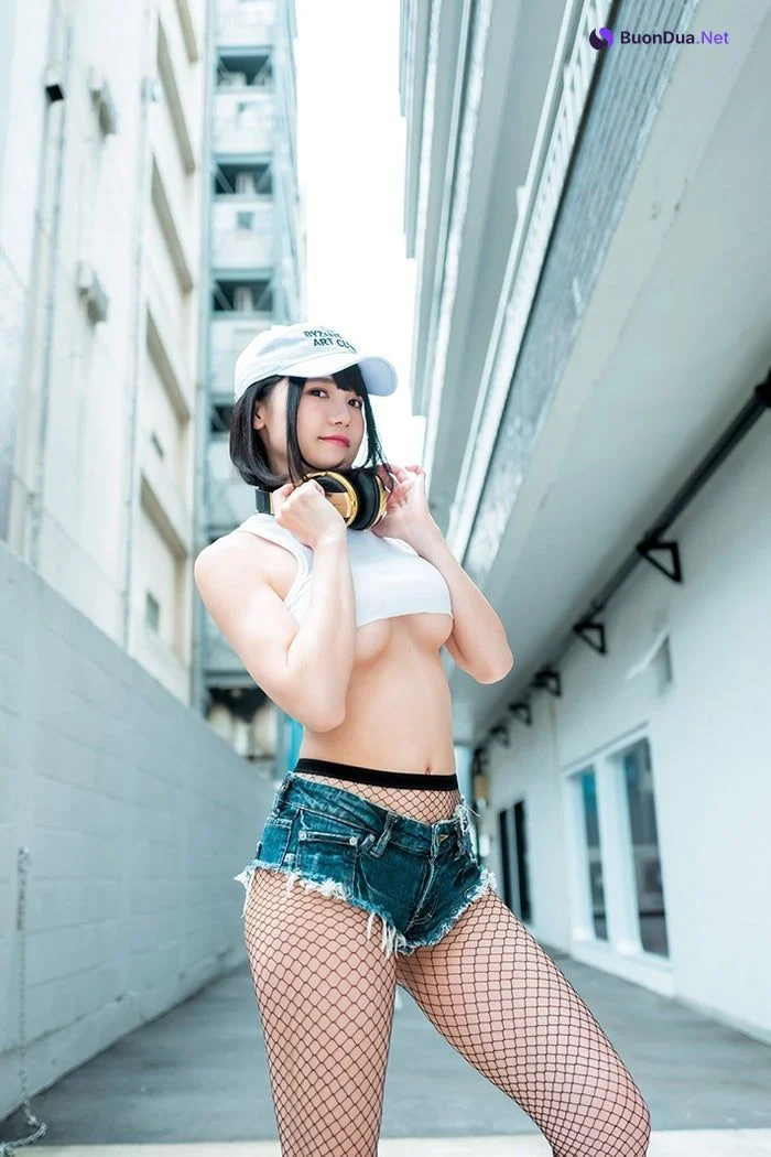 DJ MEL, Young Jump 2019 No.34 (ヤングジャンプ 2019年34号) - Photo 5