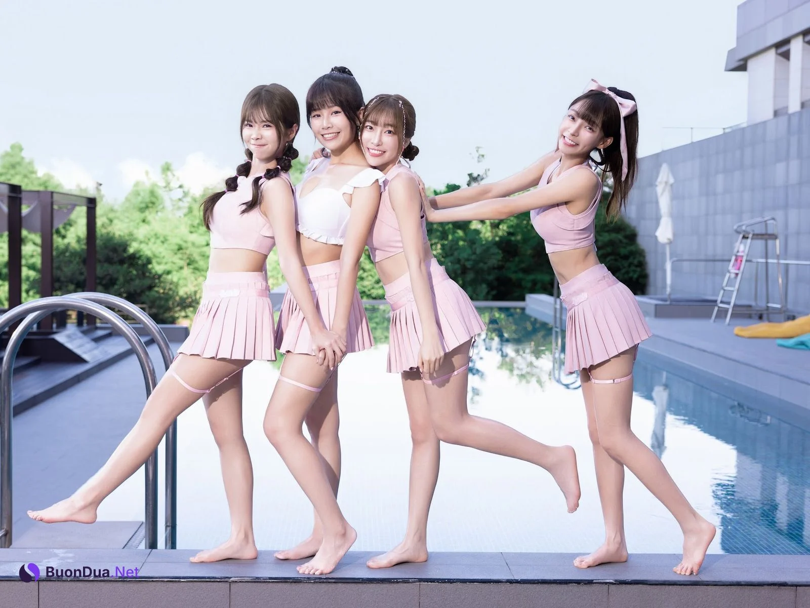 Dragon Beauties ホームラン級のダイタン！, FRIDAY 2024.10.25 (フライデー 2024年10月25日号) - Photo 11