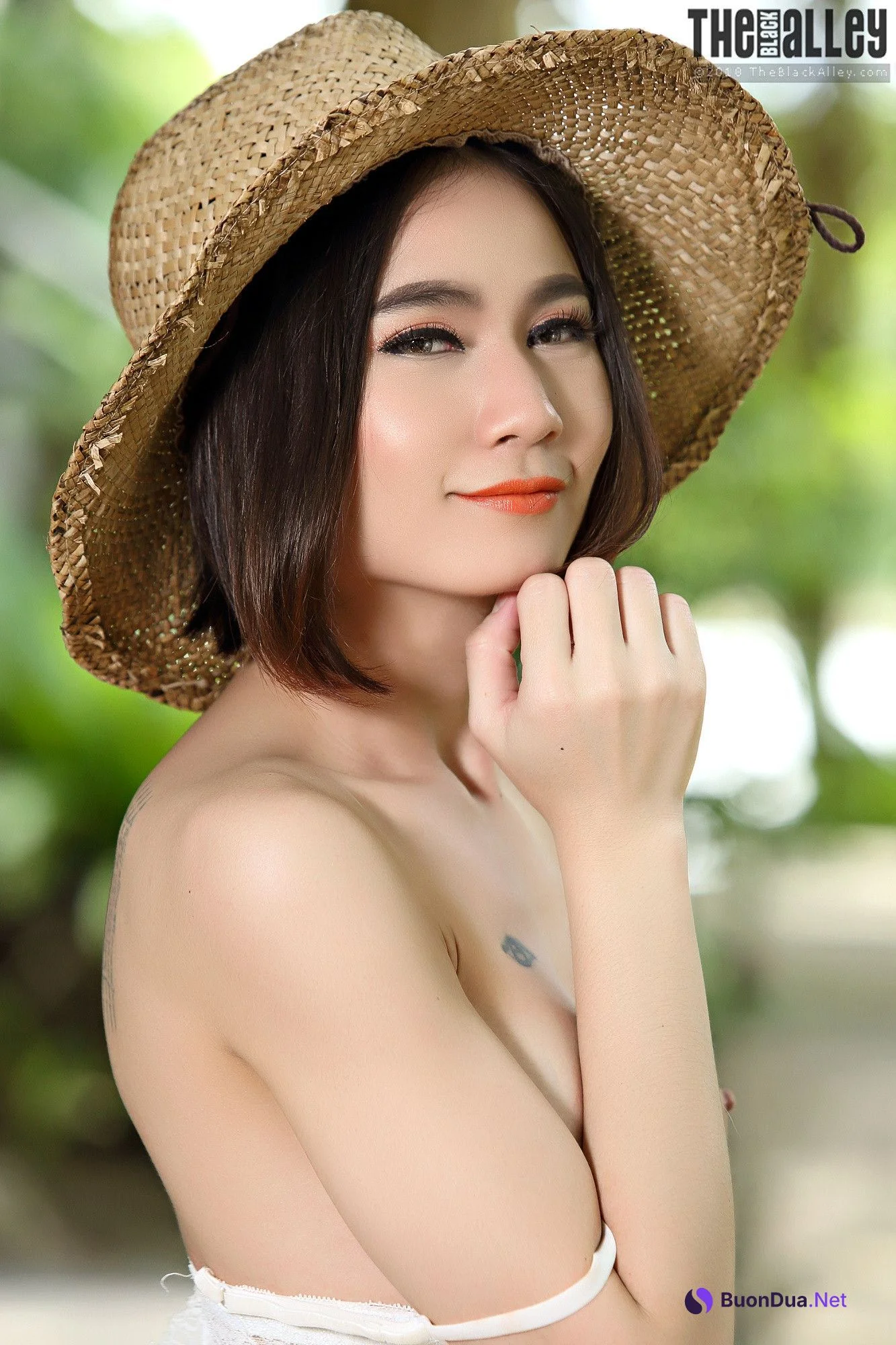 Ellie The Black Alley Photobook Set.26 - Photo 18
