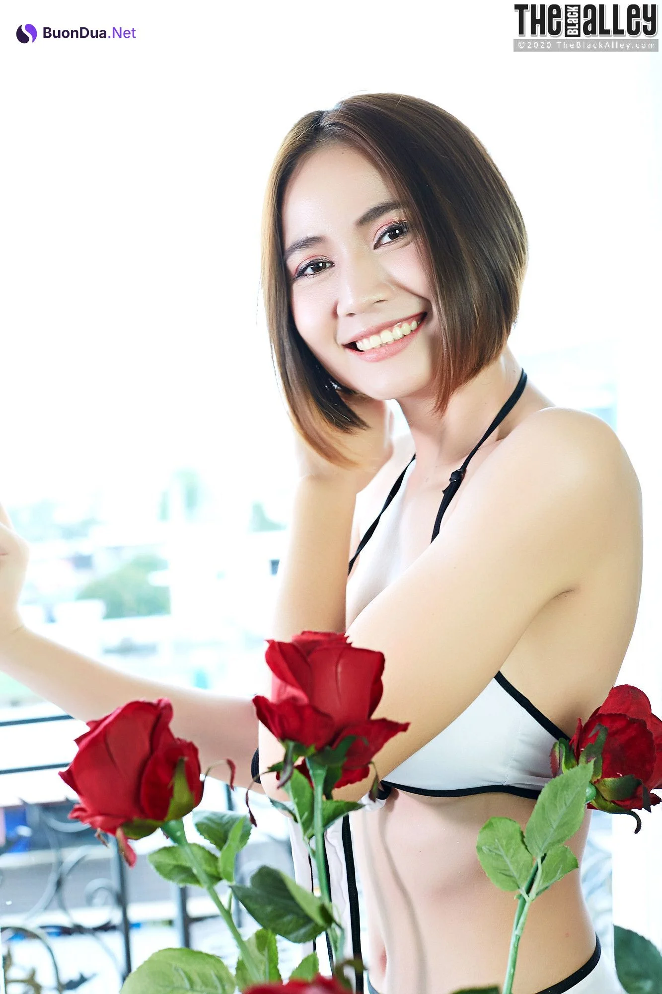Ellie The Black Alley Photobook Set.31 - Photo 12