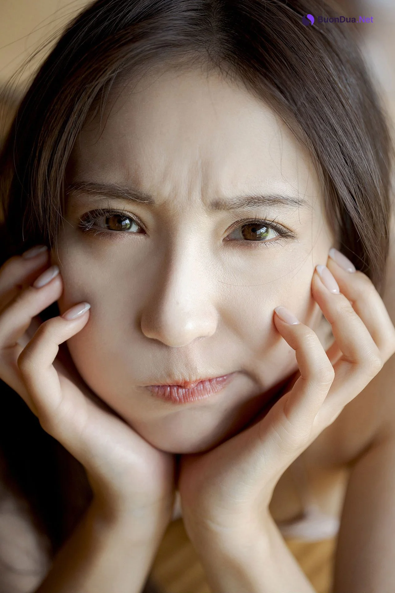 Ema Ito 伊藤愛真, デジタル写真集 「えまと南の島で突然○○してみたら…」 Set.02 - Photo 13