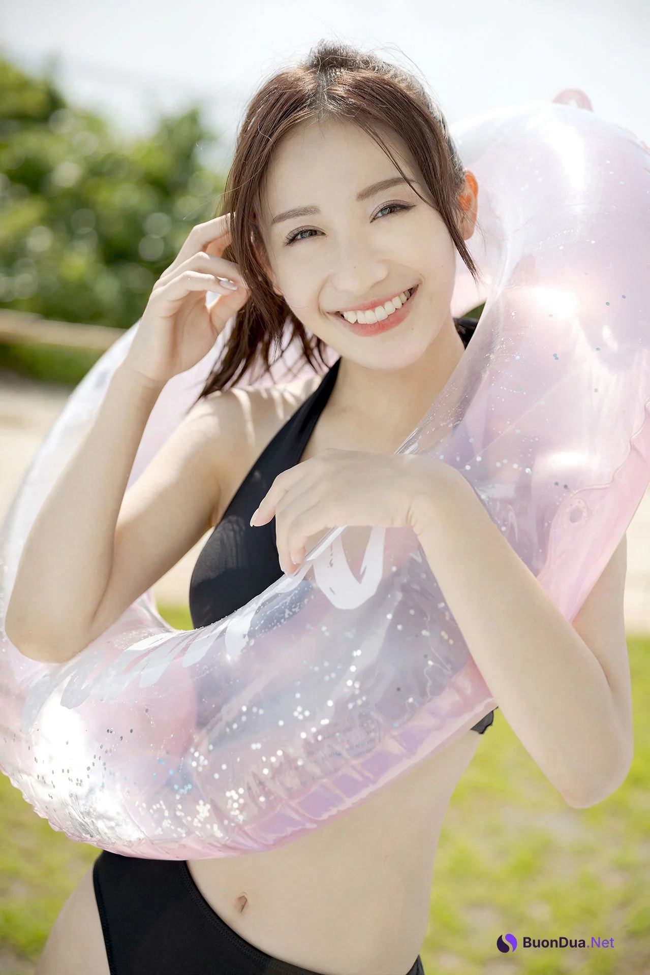 Ema Ito 伊藤愛真, デジタル写真集 「えまと南の島で突然○○してみたら…」 Set.02 - Photo 20