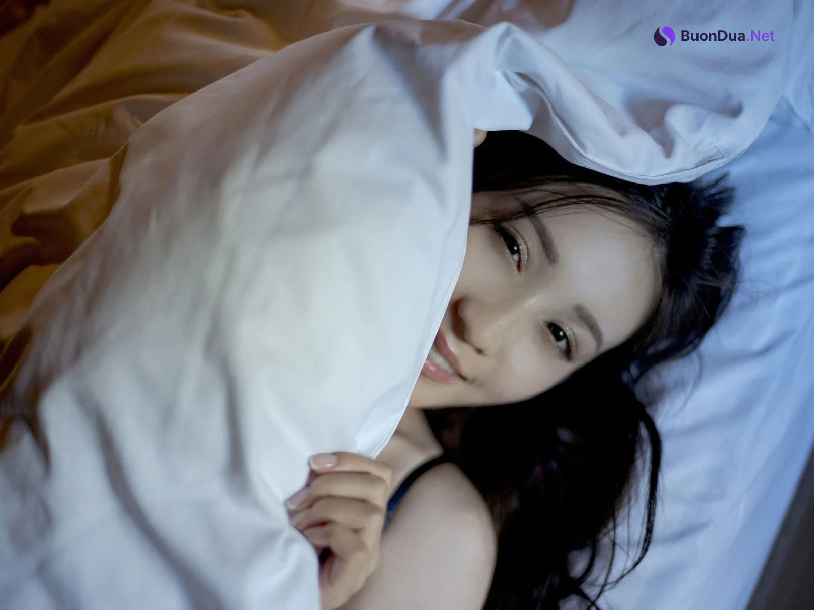 Ema Ito 伊藤愛真, デジタル写真集 「えまと南の島で突然○○してみたら…」 Set.03 - Photo 20