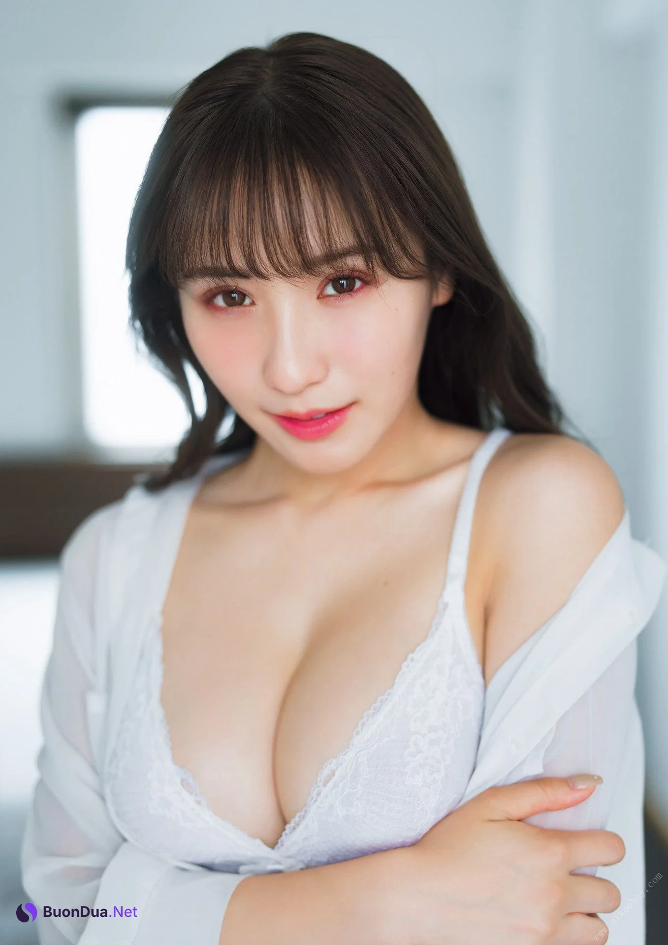 Ema Ito 伊藤愛真, １st写真集 電子特典付き 「soleil－ソレイユ－」 Set.03 - Photo 14