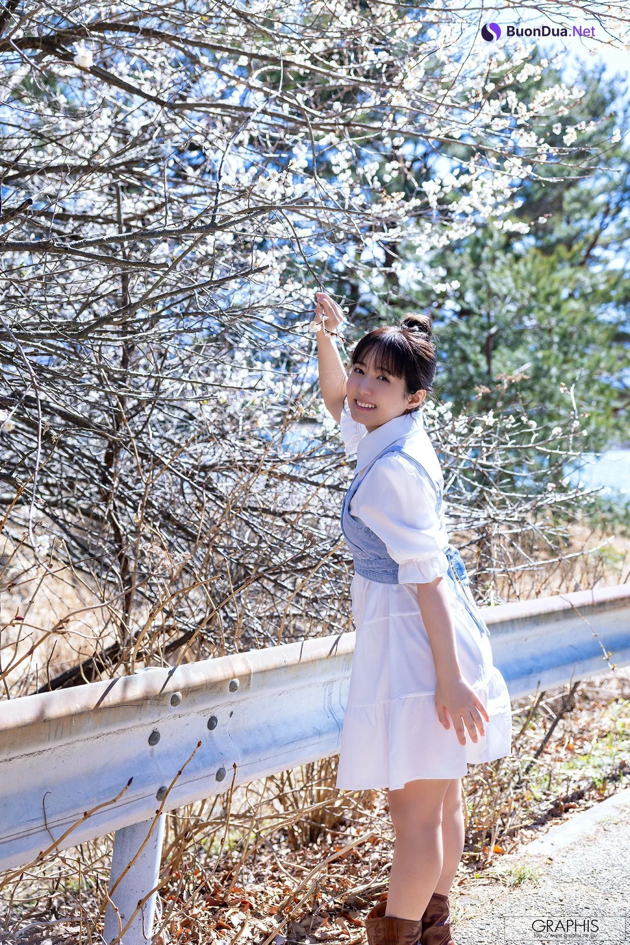 Ema Yano 矢埜愛茉, Graphis Gals 「Naturally」 Vol.01 - Photo 3