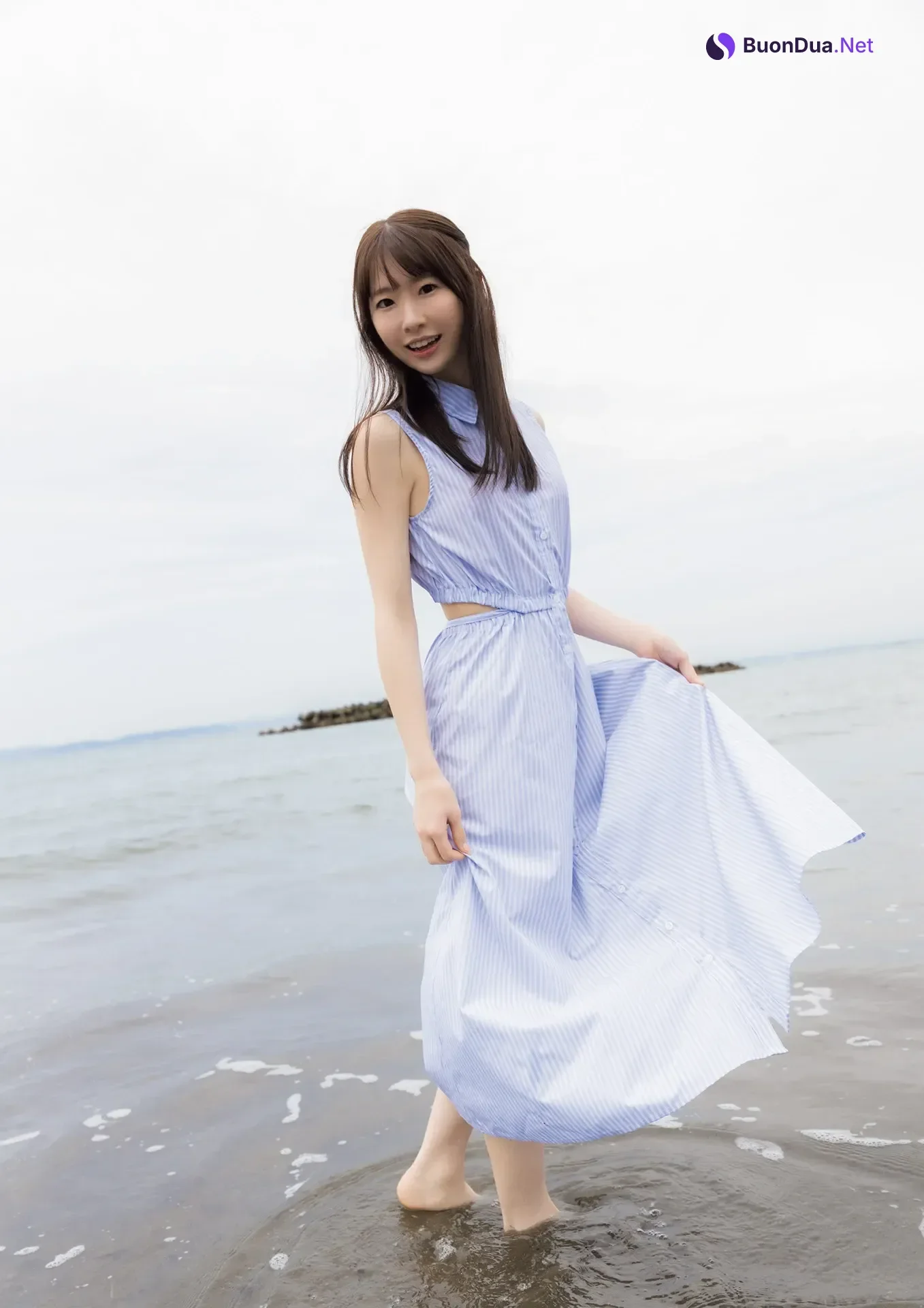 Emika Shirakami 白上咲花, 写真集 「Blooming」 Set.02 - Photo 2