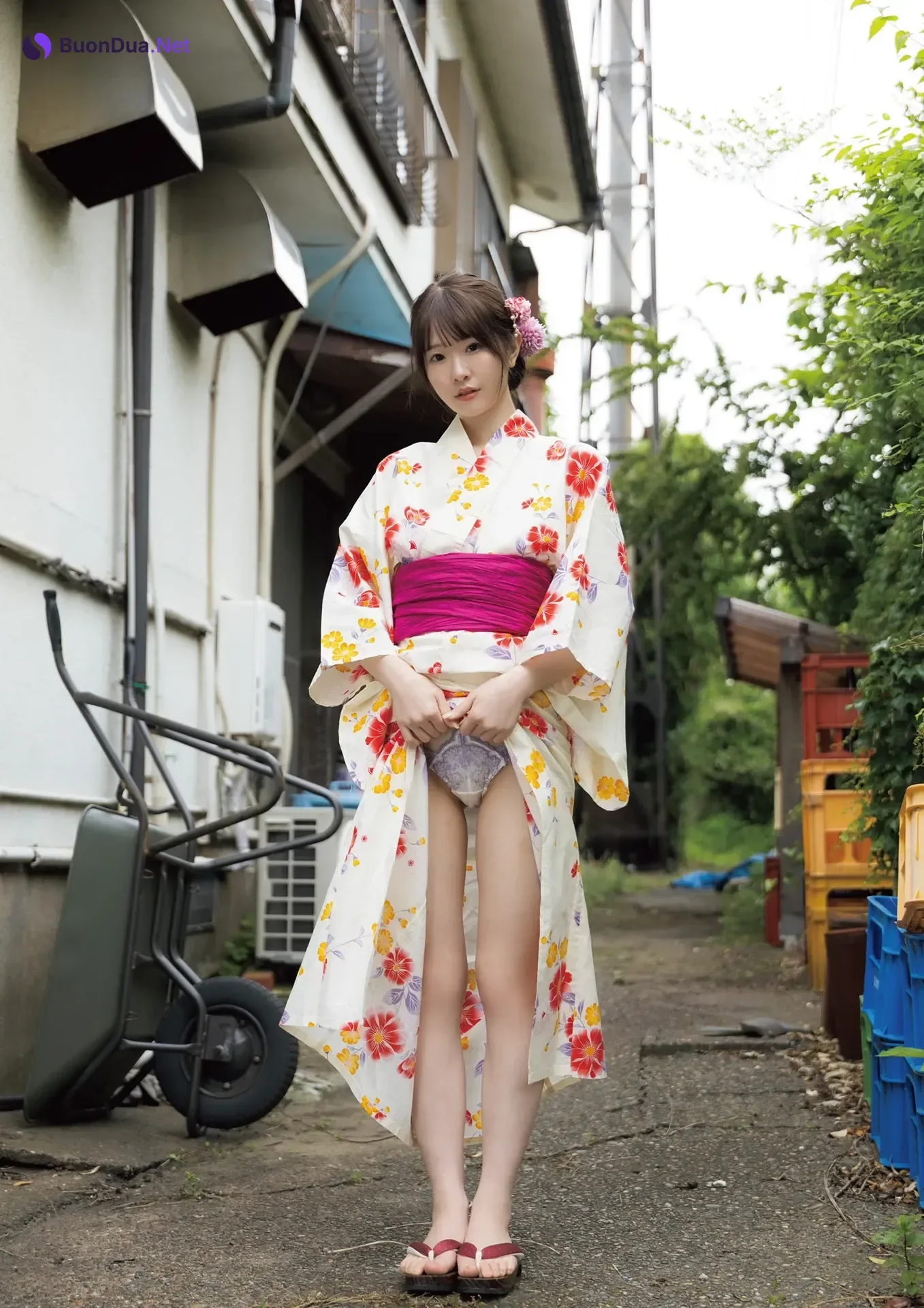 Emika Shirakami 白上咲花, 写真集 「Blooming」 Set.03 - Photo 20
