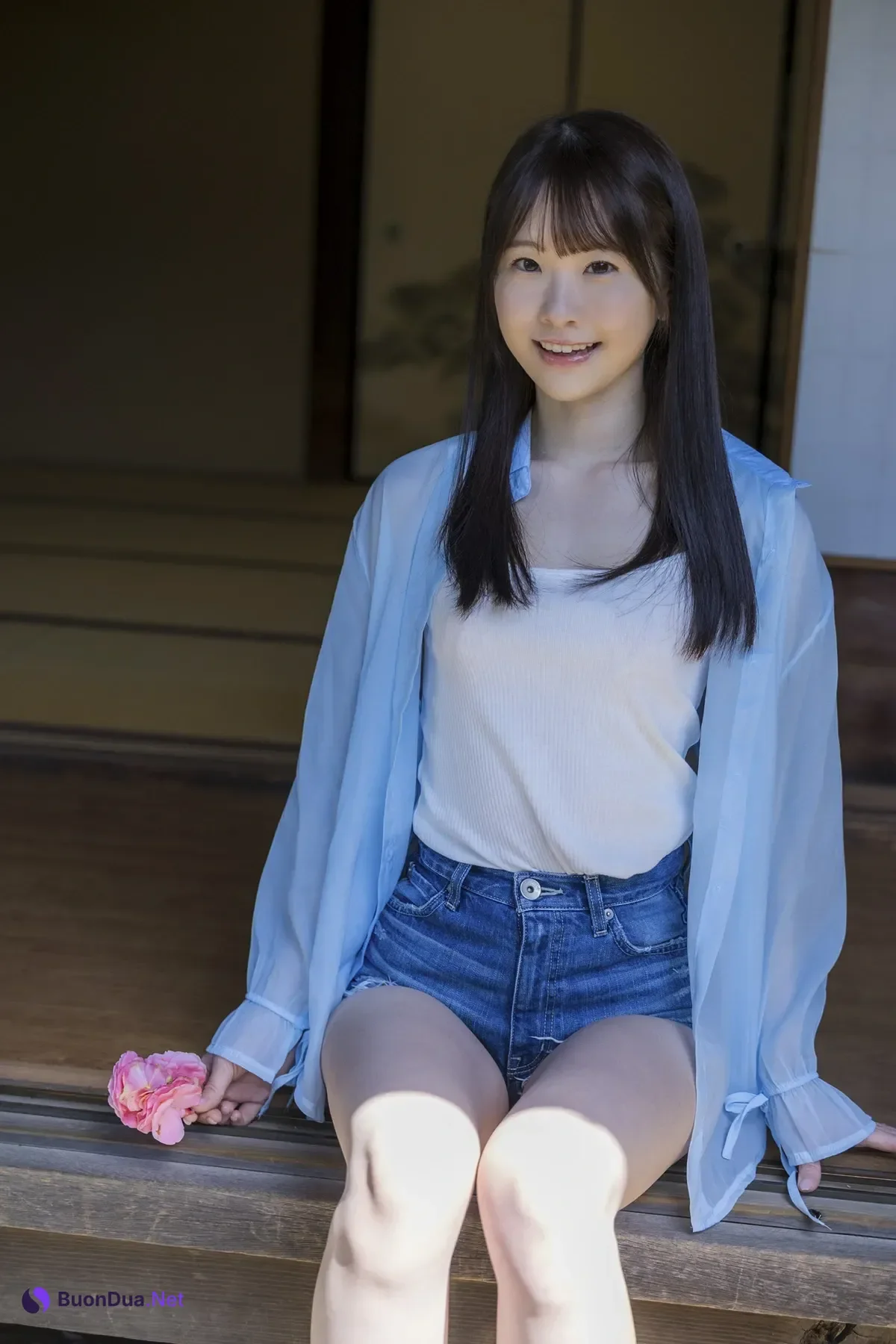 Emika Shirakami 白上咲花, ヌード写真集 「百花繚乱」 - Photo 11