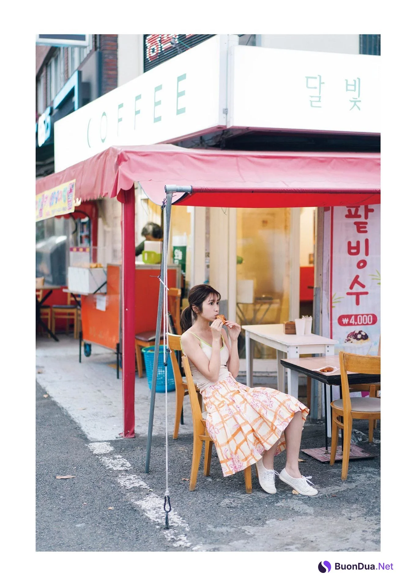 Emiri Yamashita 山下エミリー, 1st写真集 『SHY』 Set.01 - Photo 19
