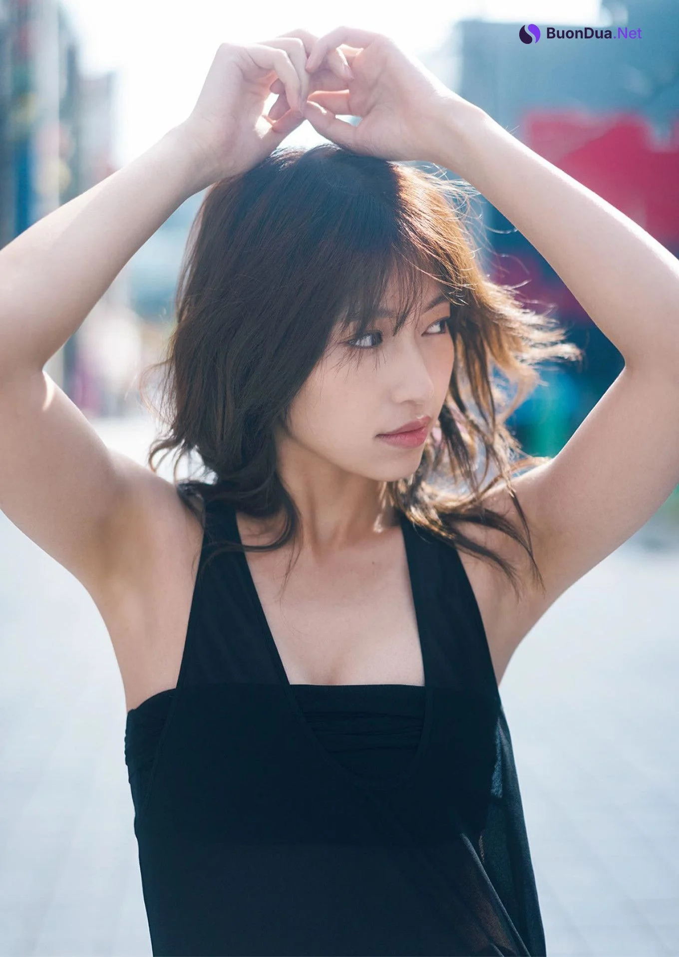Emiri Yamashita 山下エミリー, 1st写真集 『SHY』 Set.02 - Photo 3