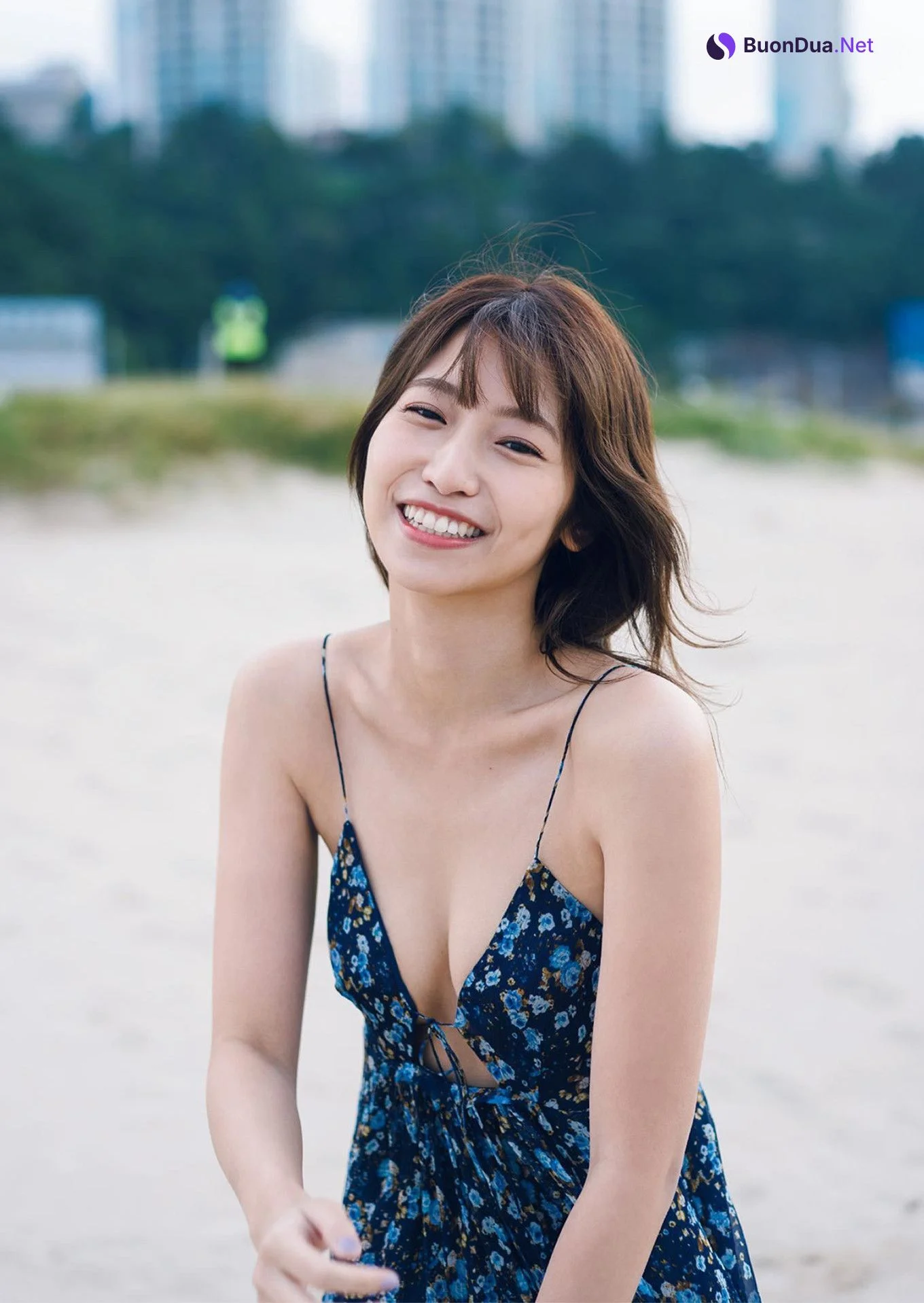 Emiri Yamashita 山下エミリー, 1st写真集 『SHY』 Set.04 - Photo 2