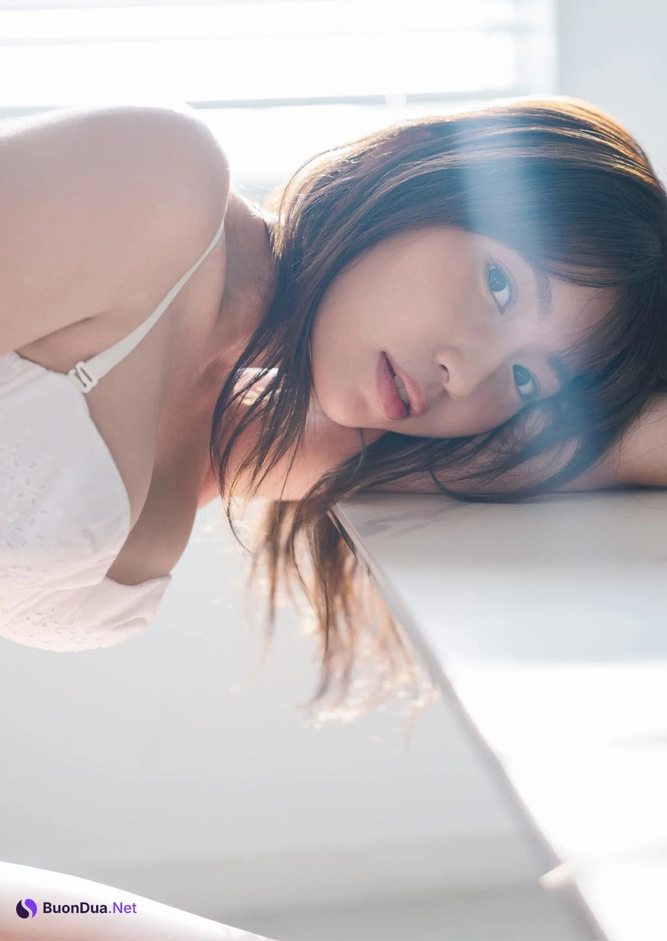 Emiri Yamashita 山下エミリー, 1st写真集 『SHY』 Set.04 - Photo 7