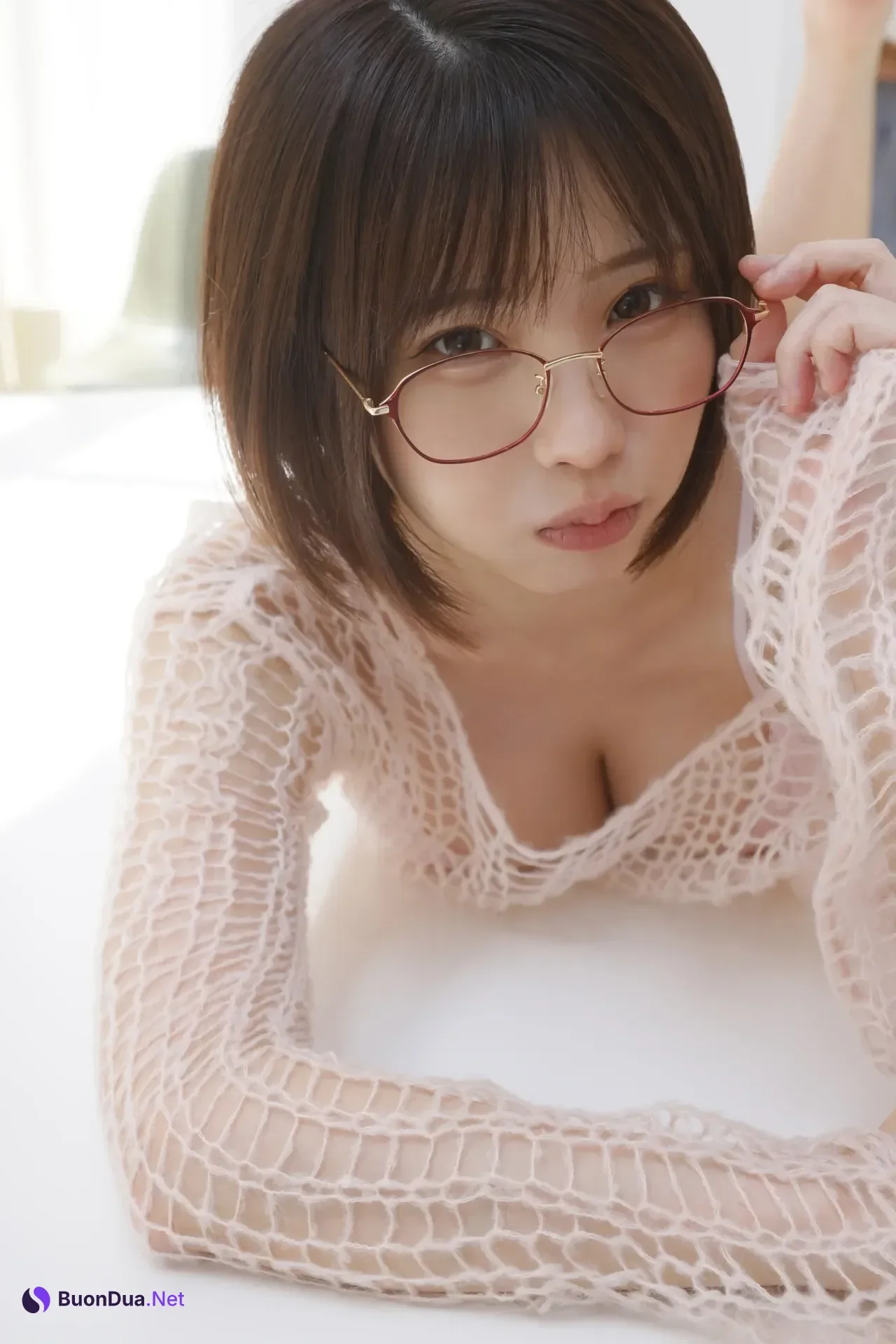 Enako えなこ, ヤングガンガンデジタル限定写真集 「くぎ付け」 - Photo 2