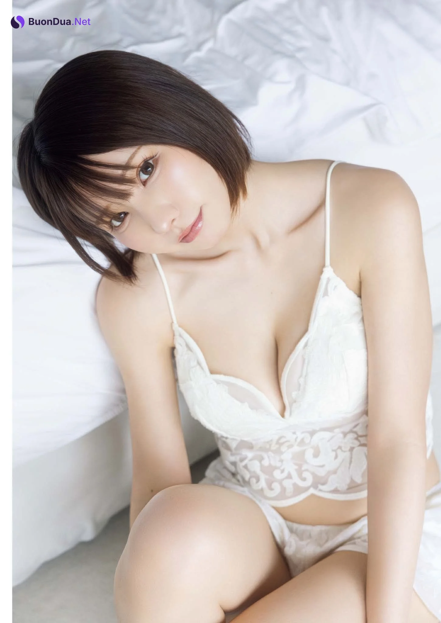 Enako えなこ, Big Comic Spirits 2025 No.37 (ビッグコミックスピリッツ 2025年37号) - Photo 5