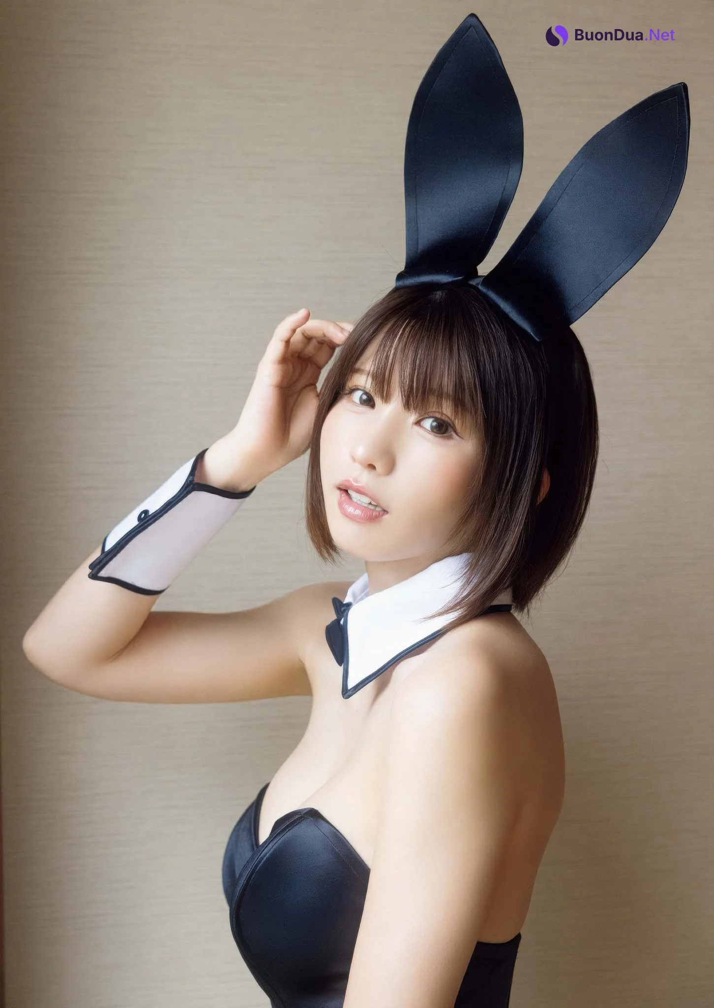 Enako えなこ, Big Comic Spirits 2025 No.37 (ビッグコミックスピリッツ 2025年37号) - Photo 8