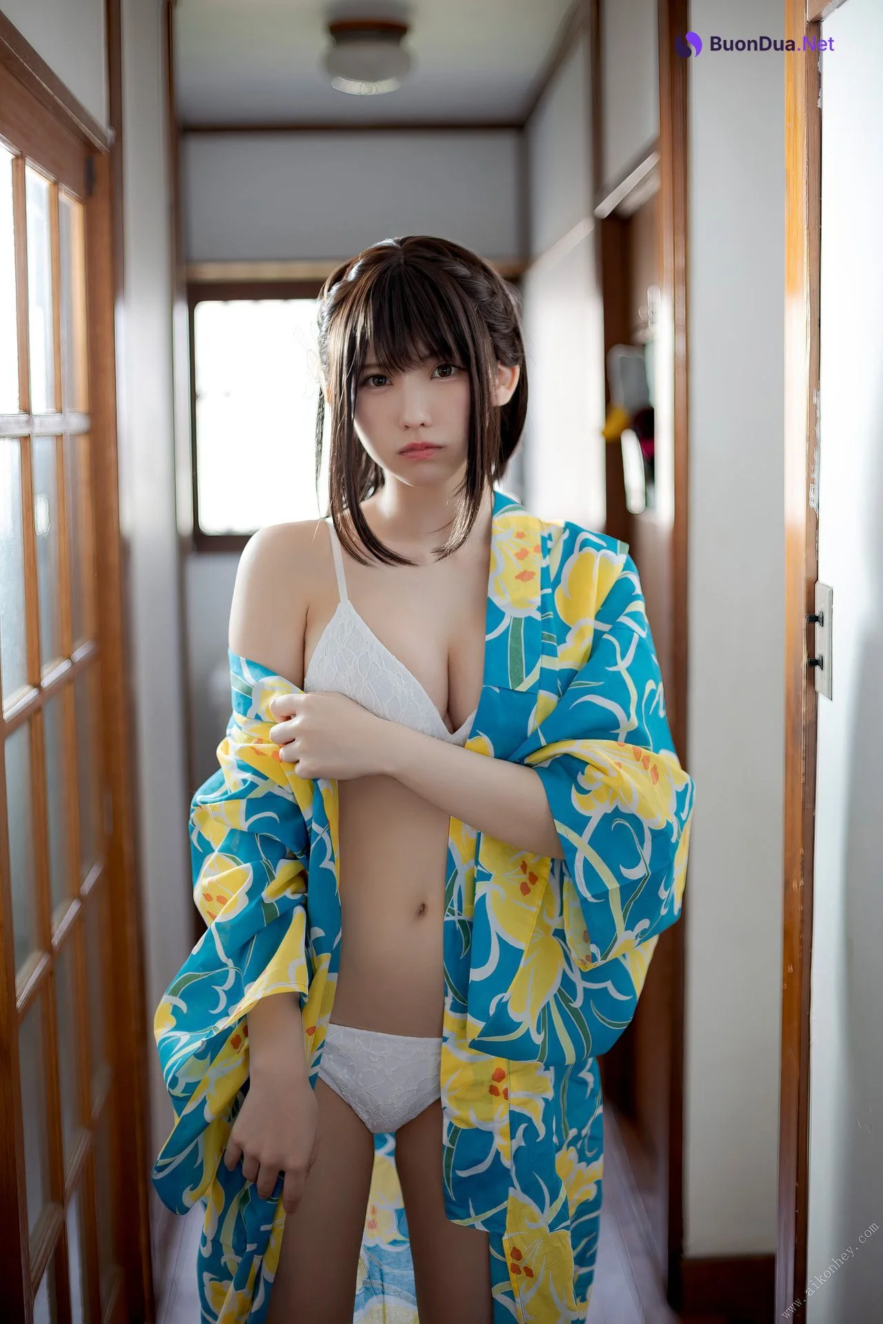 Enako えなこ, 写真集 「えなこドールと過ごした夏 ～ゼンマイを巻いて動いた心～」 Set.02 - Photo 6