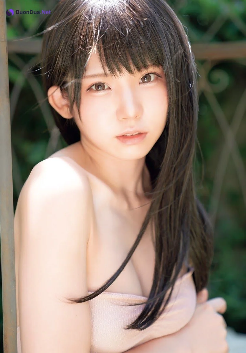 Enako えなこ, Shonen Champion 2021 No.21-22 (少年チャンピオン 2021年21-22号) - Photo 13
