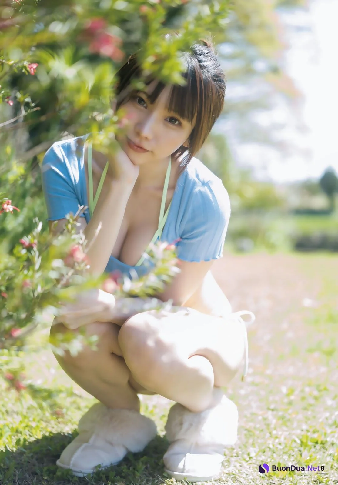 Enako えなこ, Shonen Magazine 2023 No.23 (週刊少年マガジン 2023年23号) - Photo 9