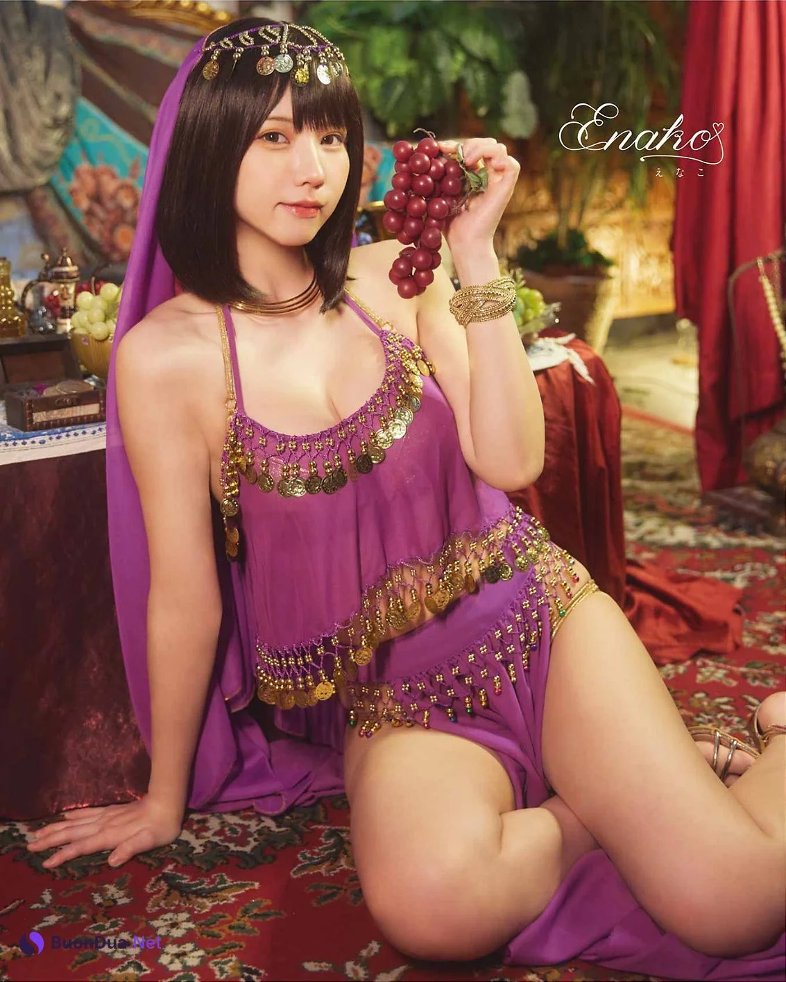 Enako えなこ, Young Gangan 2022 No.16 (ヤングガンガン 2022年16号) - Photo 7