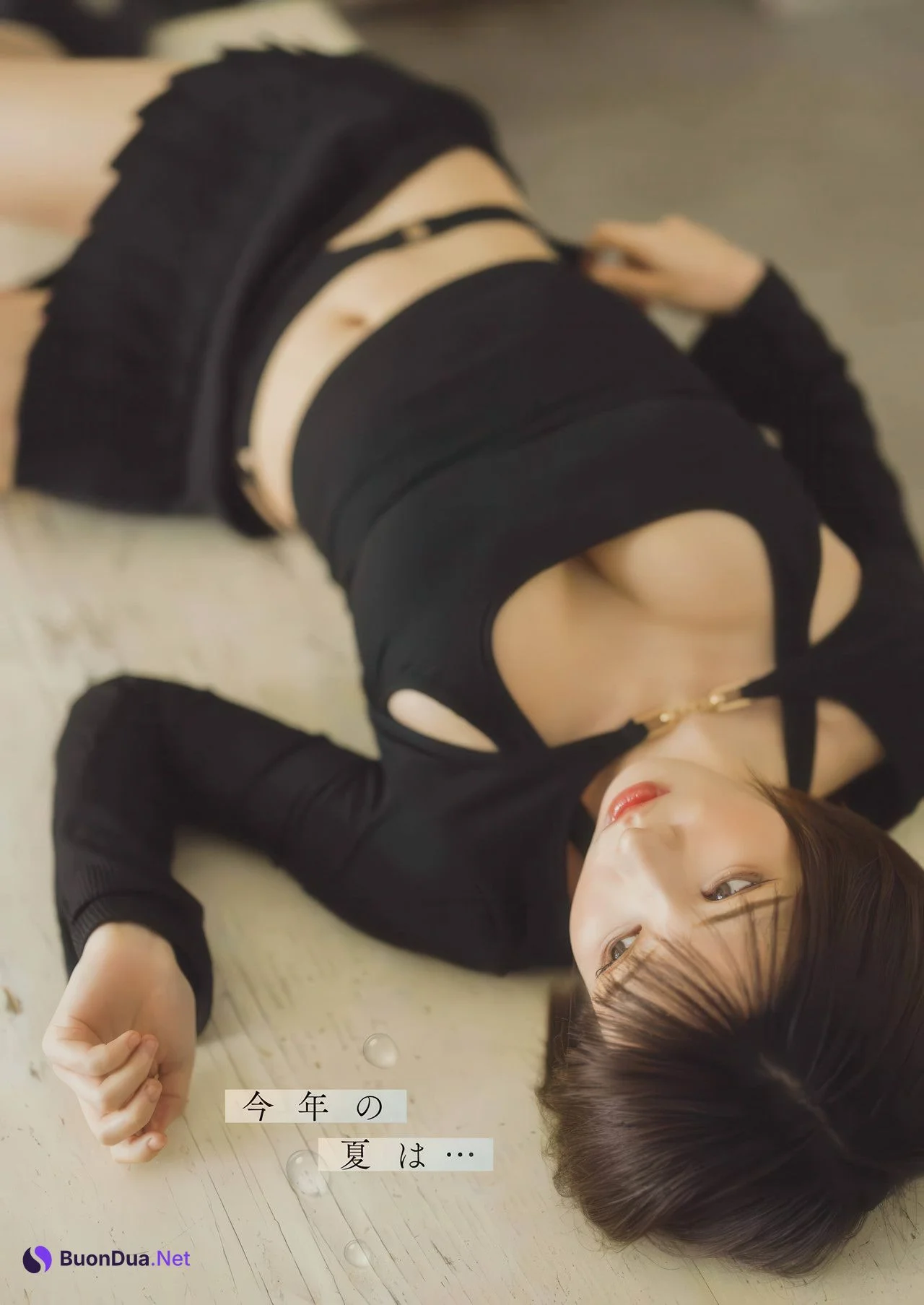 Enako えなこ, Young Gangan 2025 No.17 (ヤングガンガン 2025年17号) - Photo 2