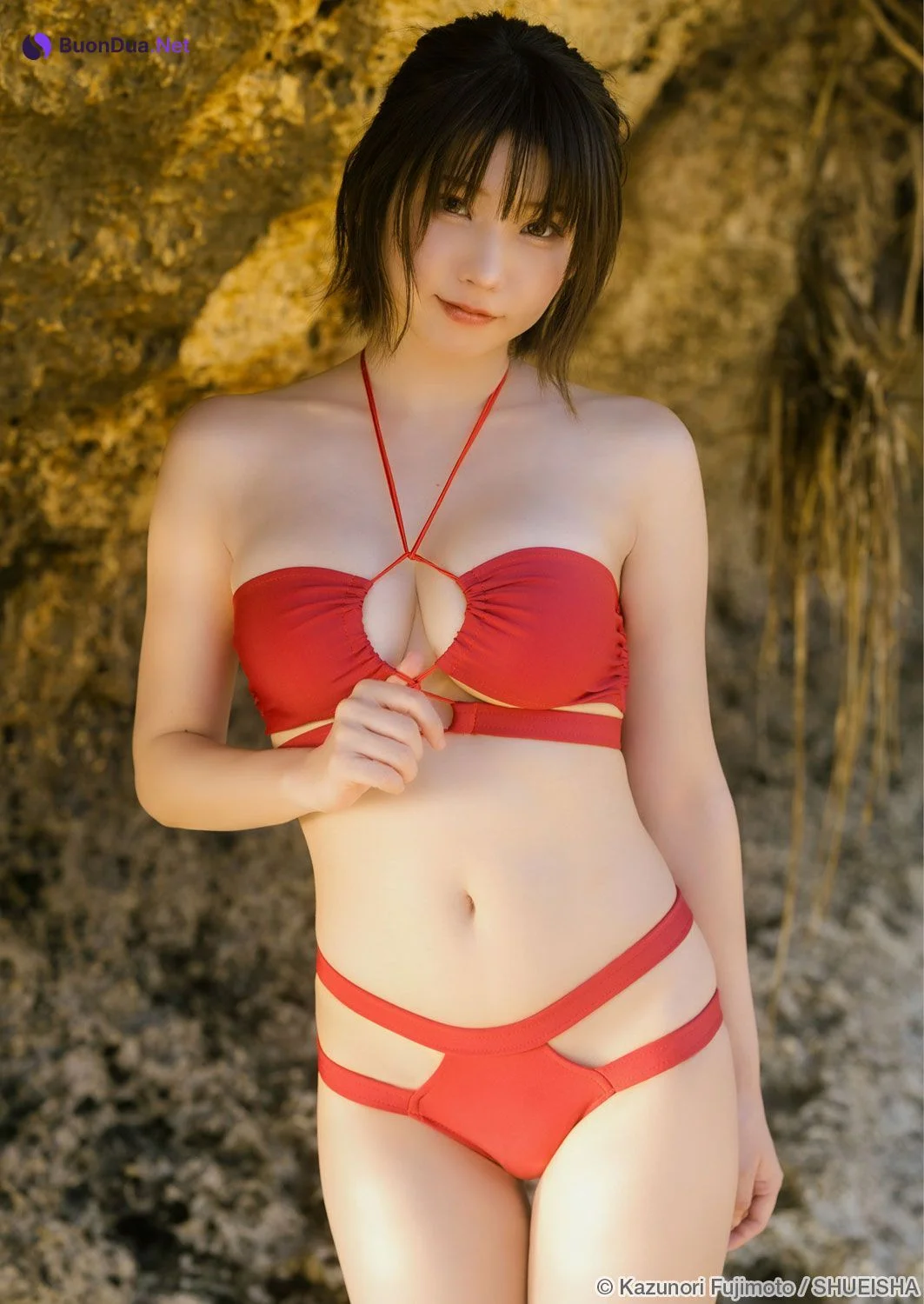 Enako えなこ, Young Jump 2023 No.44 (ヤングジャンプ 2023年44号) - Photo 9