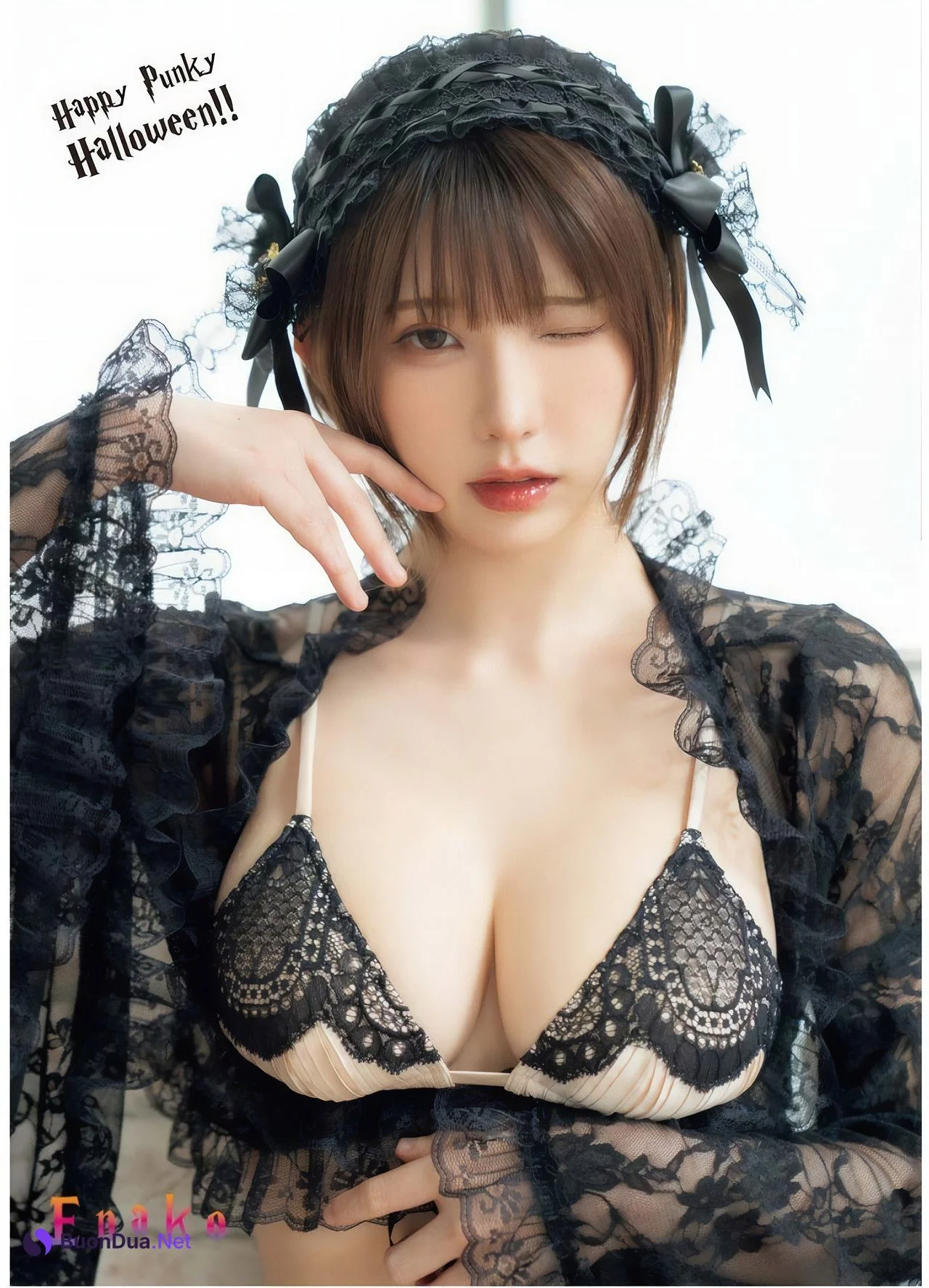Enako えなこ, Young King 2024 No.22 (ヤングキング 2024年22号) - Photo 8