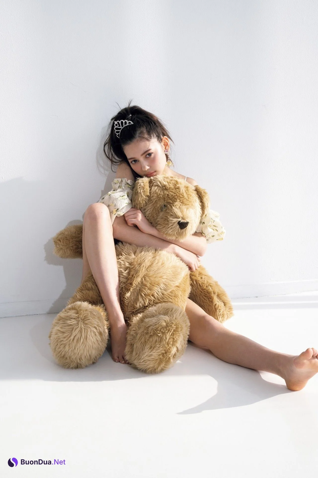 Erika 愛花, Lina Arashi 嵐莉菜, ViVi ヴィヴィ 2022.03 - Photo 20