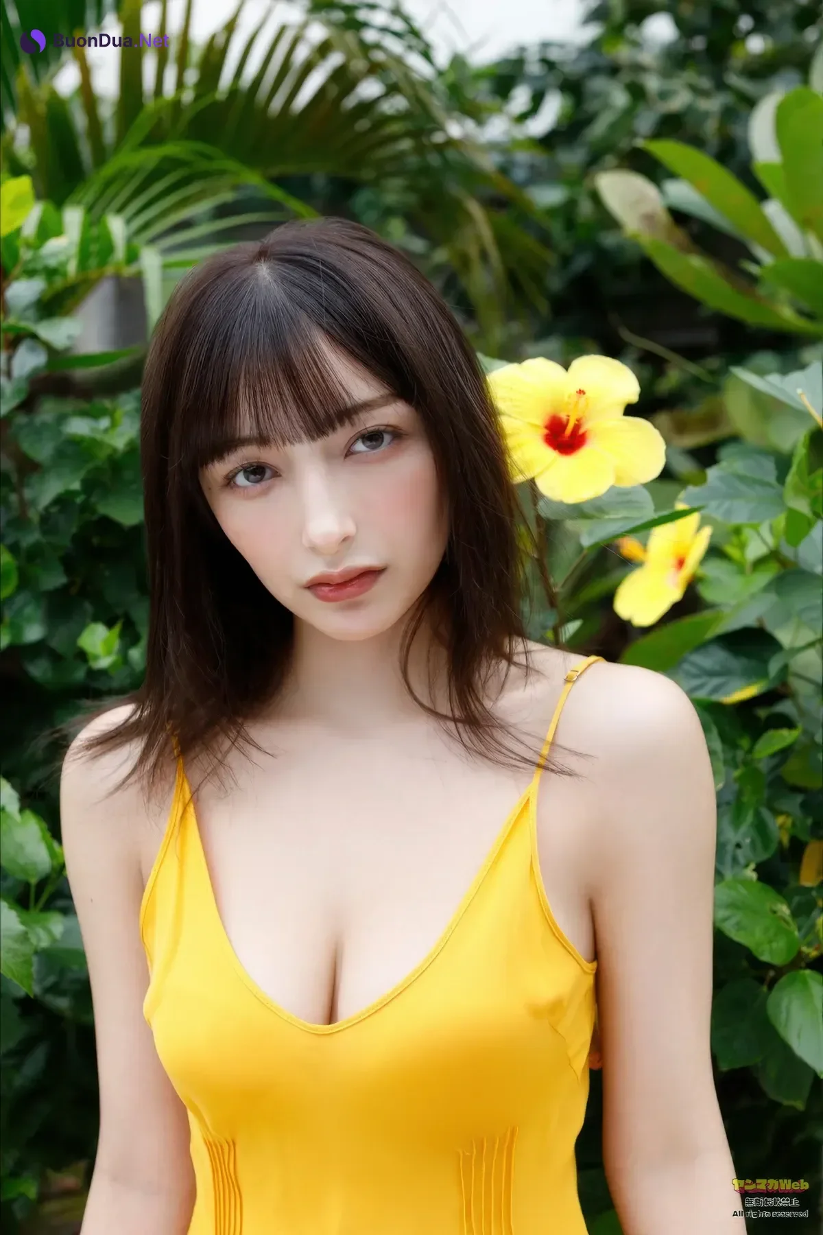Erika エリカ, Marina Momose 百瀬まりな, Gekkan Young Magazine 2025 No.11 (月刊ヤングマガジン 2025年11号) - Photo 13