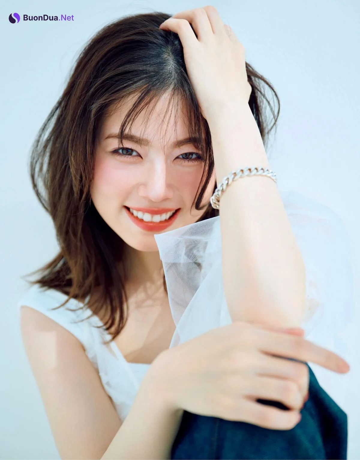 Erika Mori 森絵梨佳, MAQUIA マキア Magazine 2022.07 - Photo 10