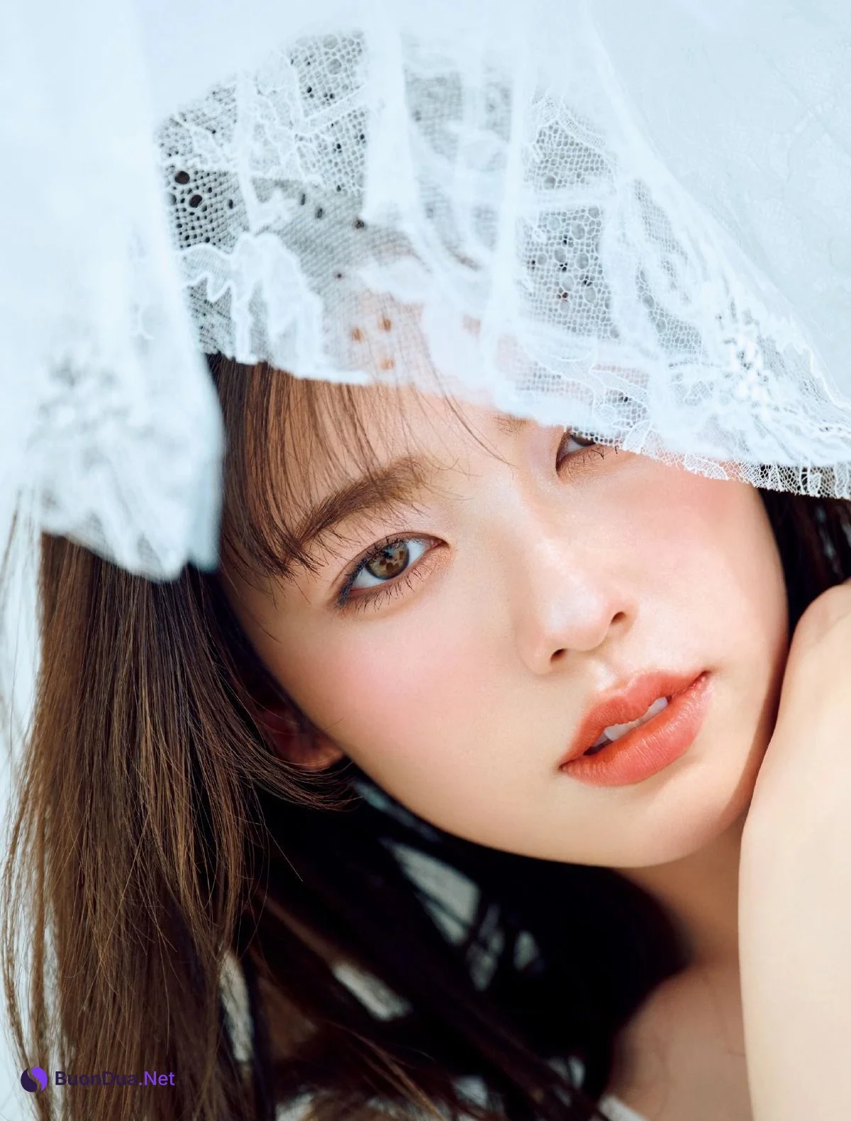 Erika Mori 森絵梨佳, MAQUIA マキア Magazine 2022.07 - Photo 9