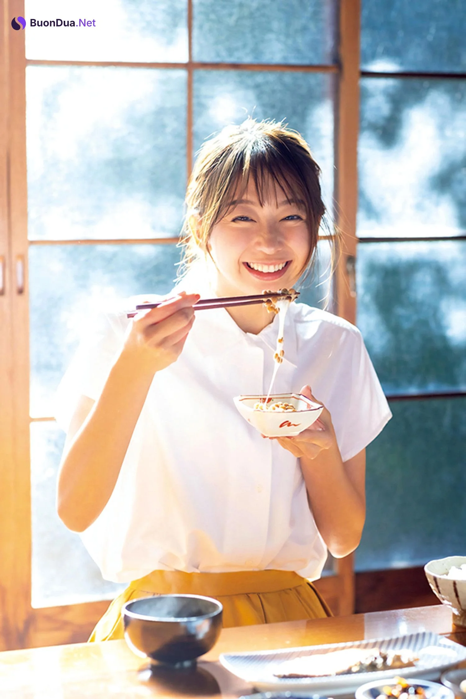 Eriko Komuro 小室瑛莉子, FLASH 2024.01.02 (フラッシュ 2024年1月2日号) - Photo 7