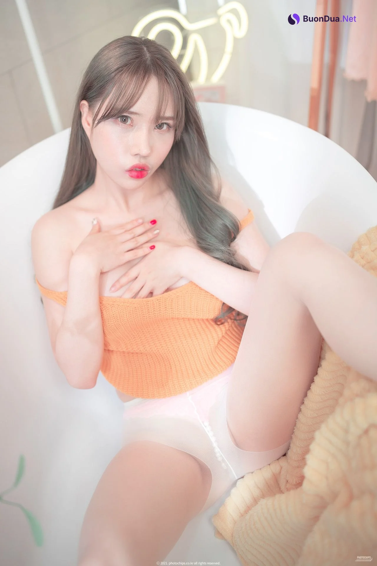 Eunha 은하, [PhotoChips] Vol.106 포토칩스는 Set.01 - Photo 3