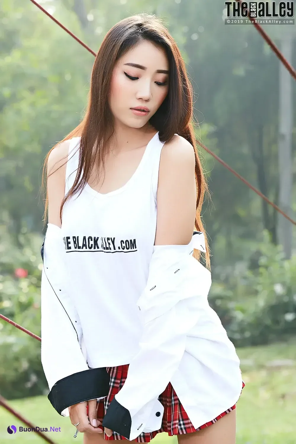 Farin – The Black Alley Photobook Set.04 - Photo 3