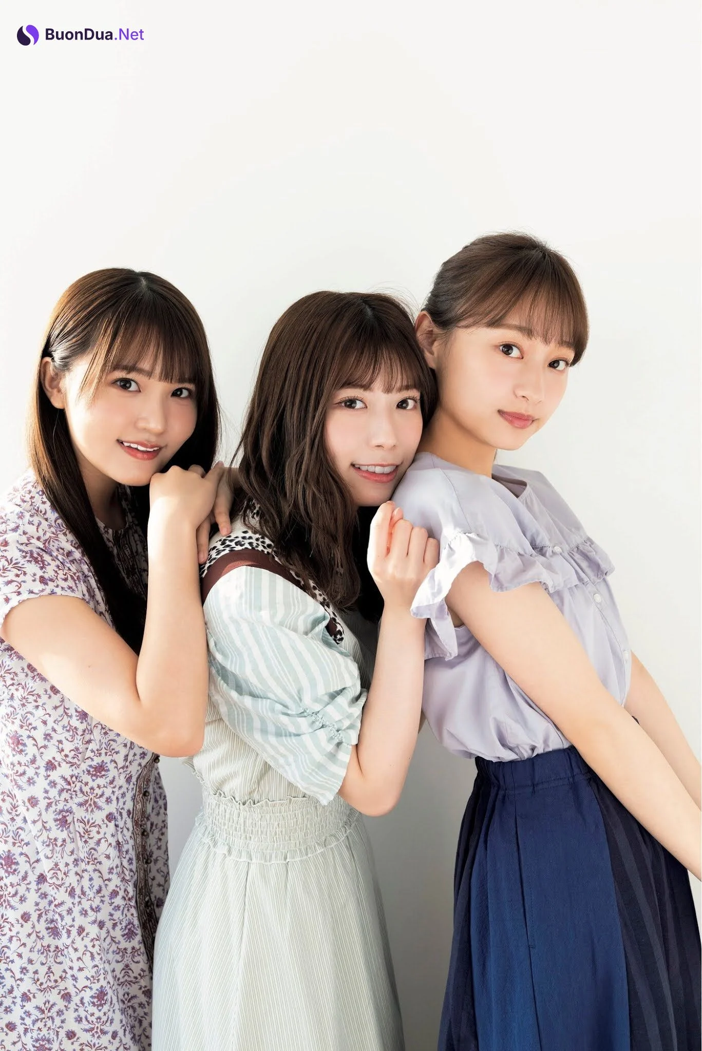 影山優佳, 東村芽依, 高瀬愛奈, FLASH 2021.06.08 (フラッシュ 2021年6月8日号) - Photo 8