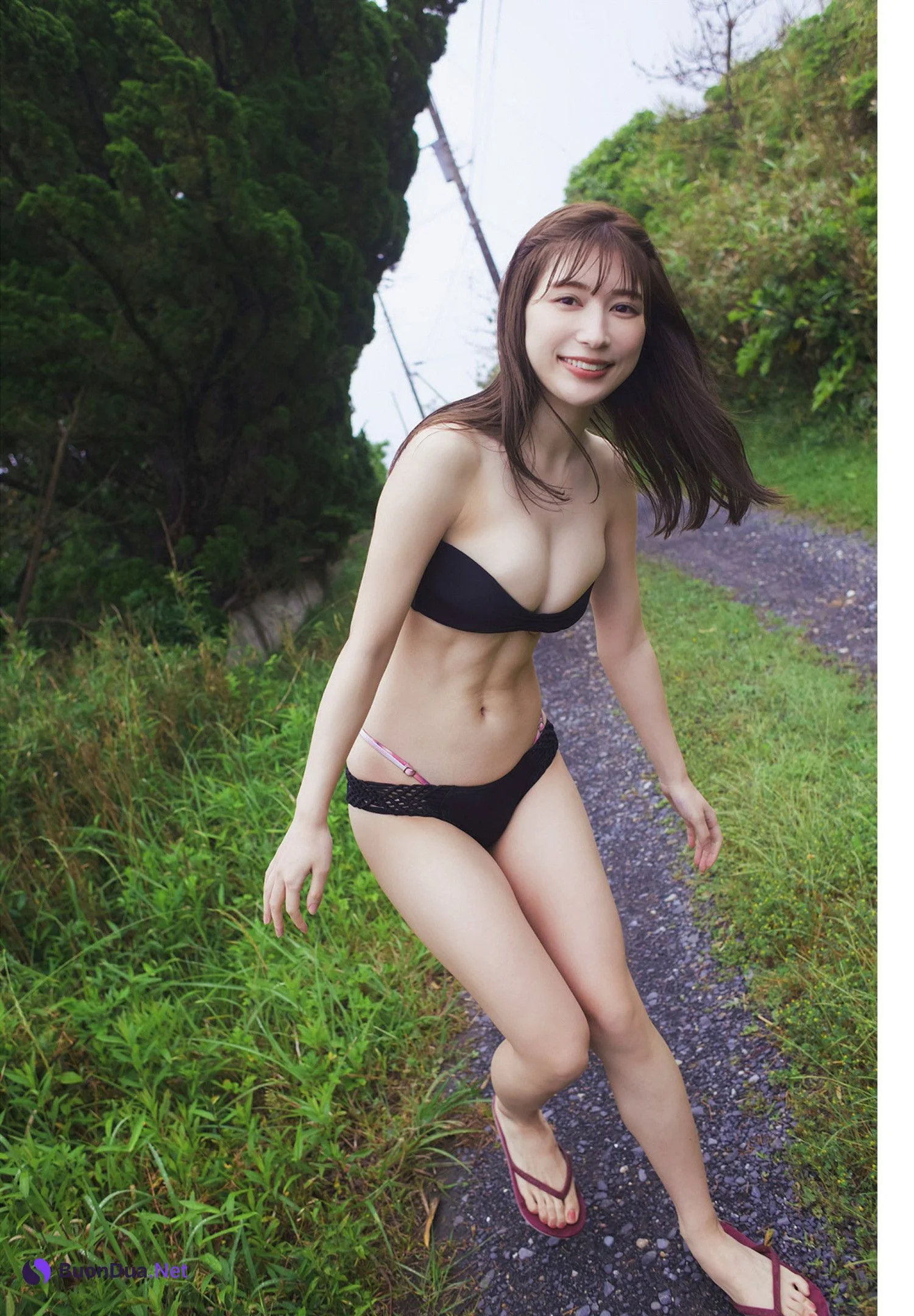 雪平莉左・大久保桜子, FLASH 2024.06.18 (フラッシュ 2024年6月18日号) - Photo 2