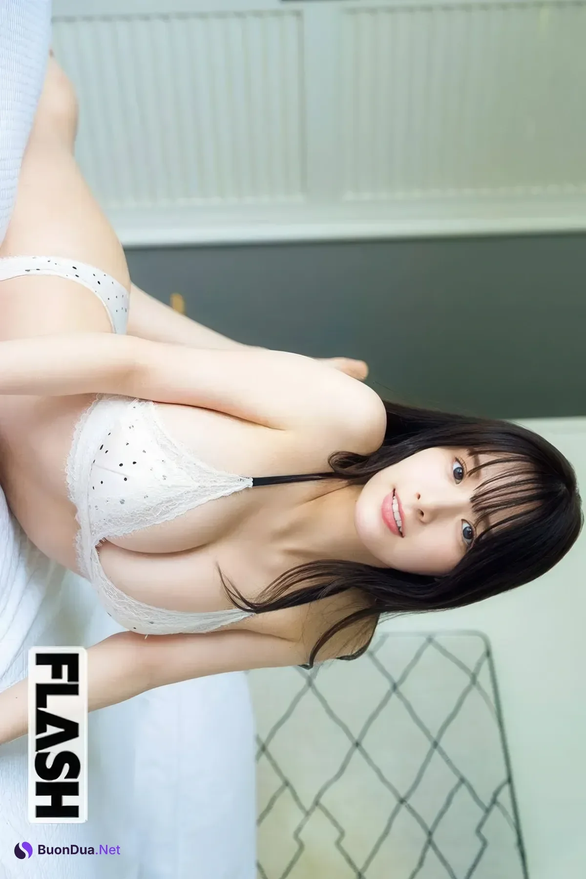 葉月くれあ 虹咲カリナ 高木悠未, FLASH 2025.08.12 (フラッシュ 2025年8月12日号) - Photo 16