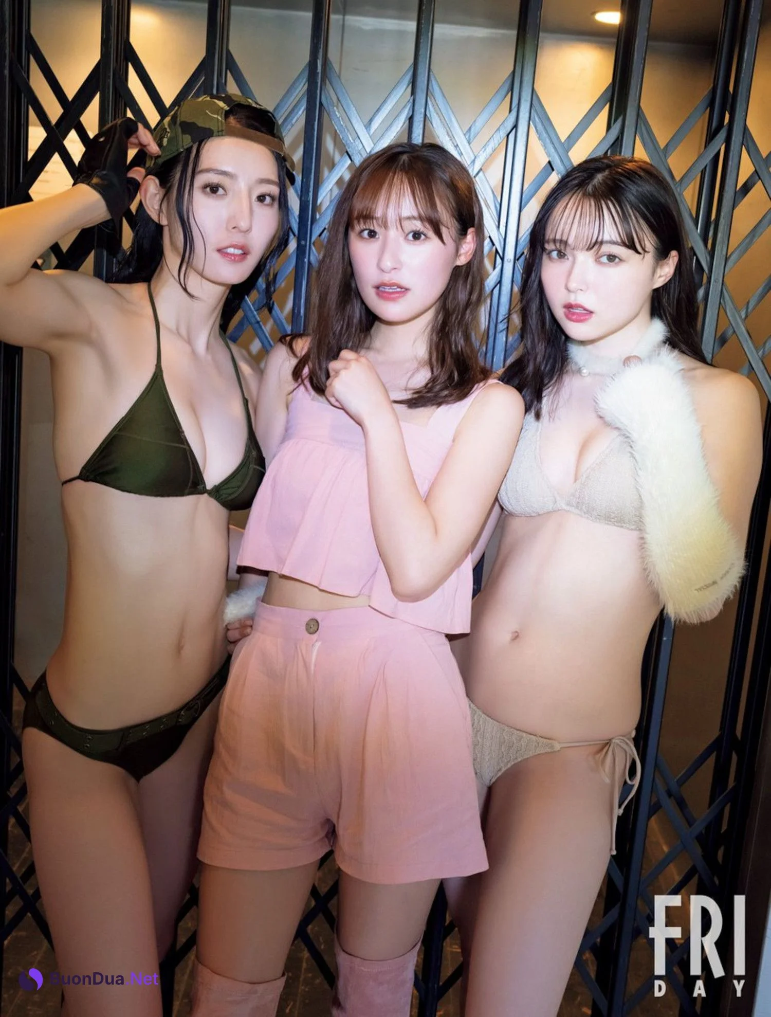 宮原華音×坂巻有紗, FRIDAY 2024.08.02 (フライデー 2024年8月2日号) - Photo 14