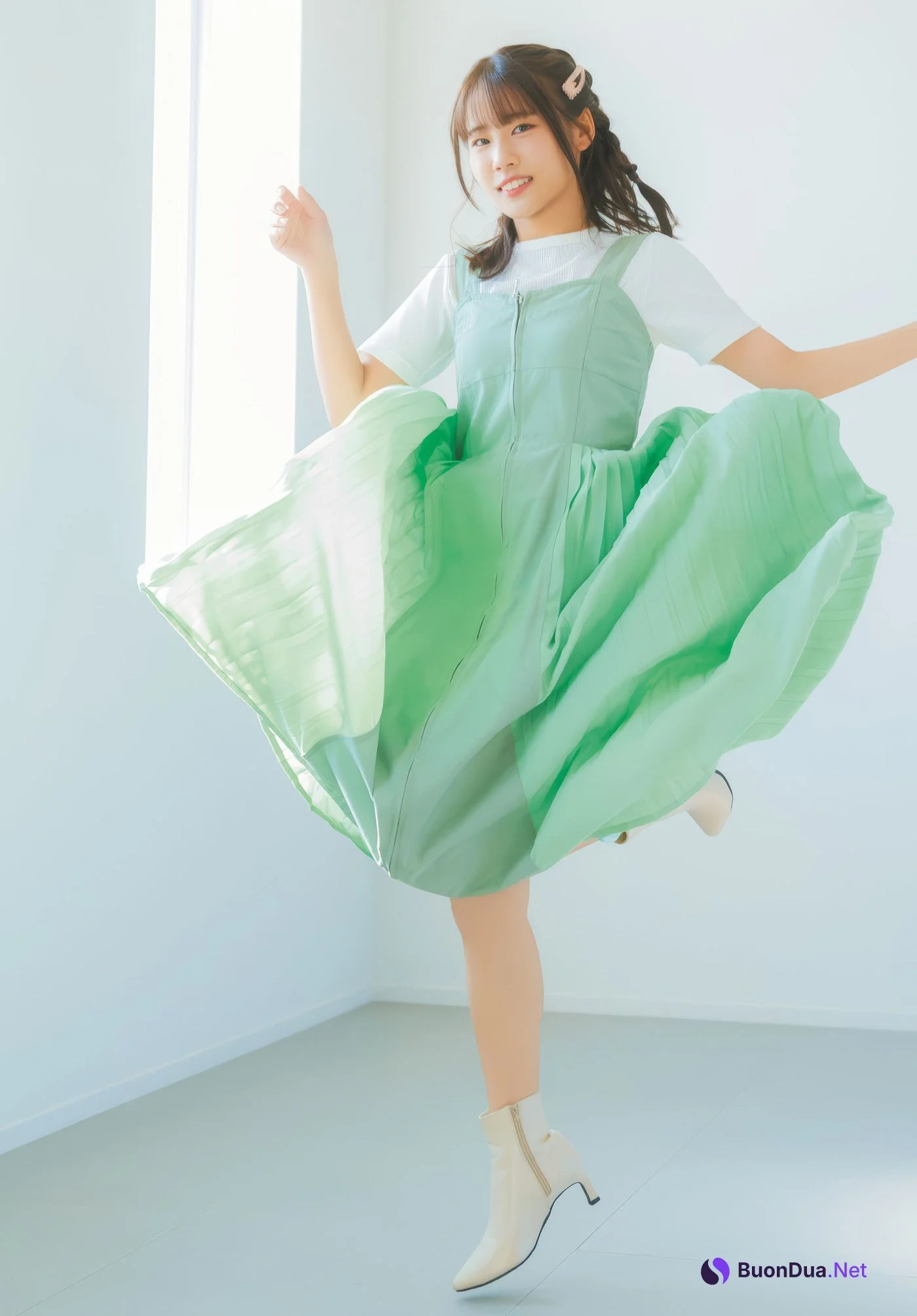 Fuka Hayama 葉山風花, Young Dragon Age ヤングドラゴンエイジ 2025 VOL.04 - Photo 9