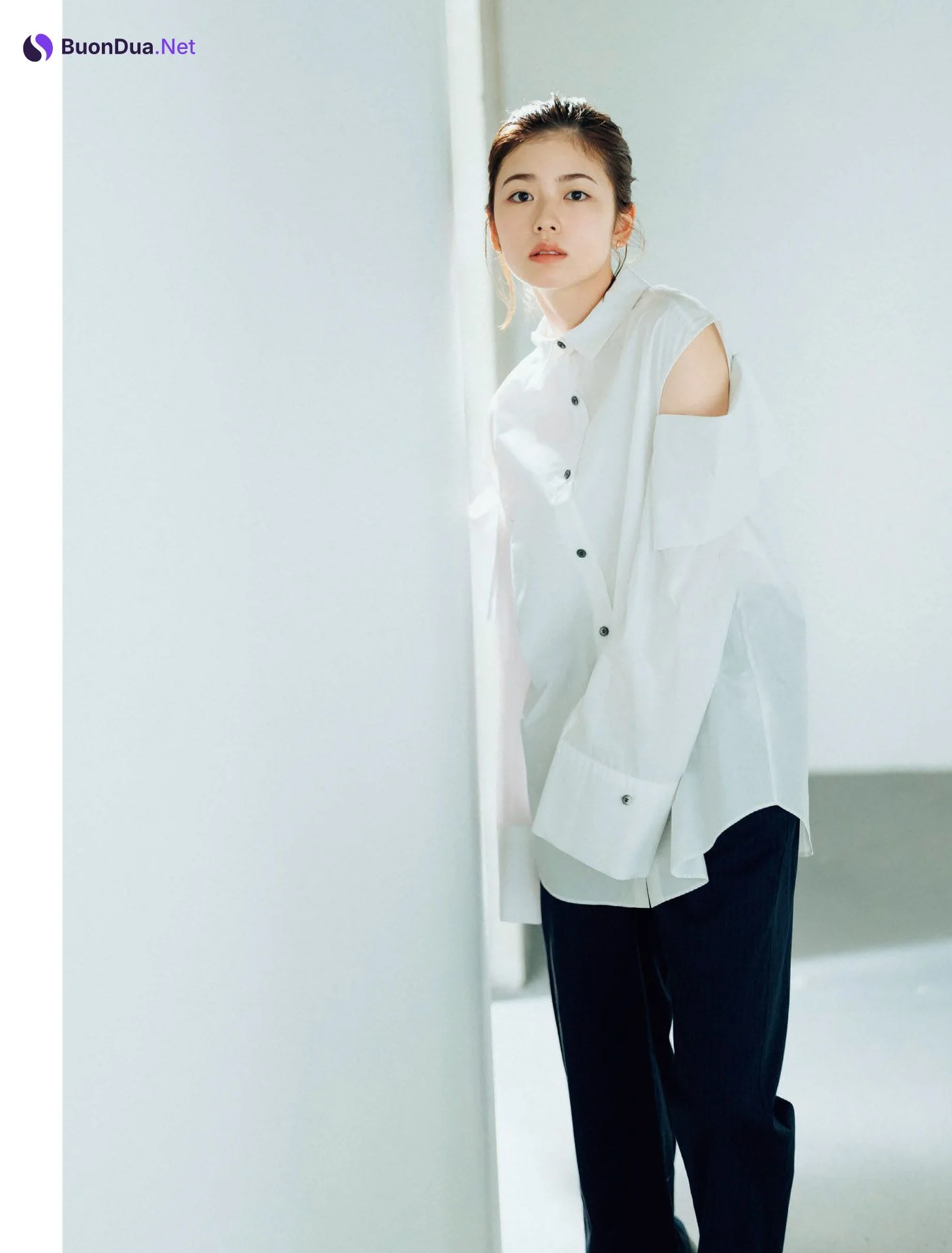 Fuka Koshiba 小芝風花, FLASH 2022.11.01 (フラッシュ 2022年11月1日号) - Photo 5