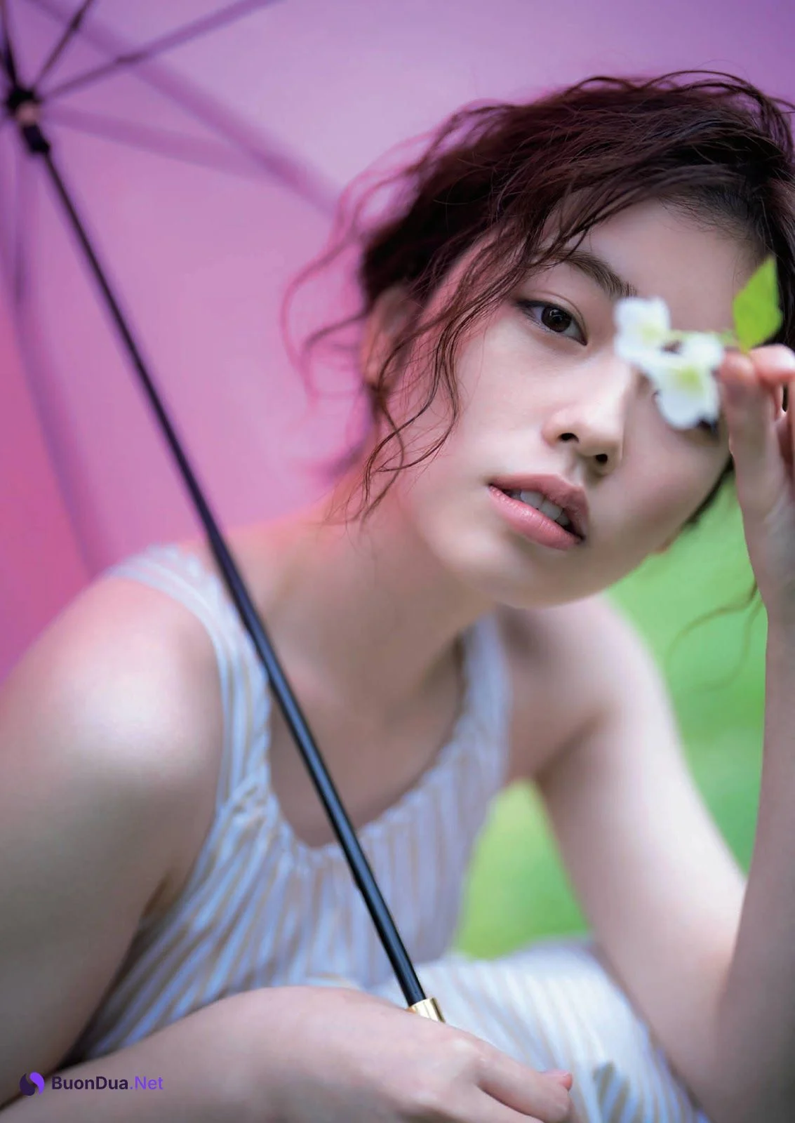 Fuka Koshiba 小芝風花, Shukan Bunshun 2021.07.01 (週刊文春 2021年7月01日号) - Photo 3