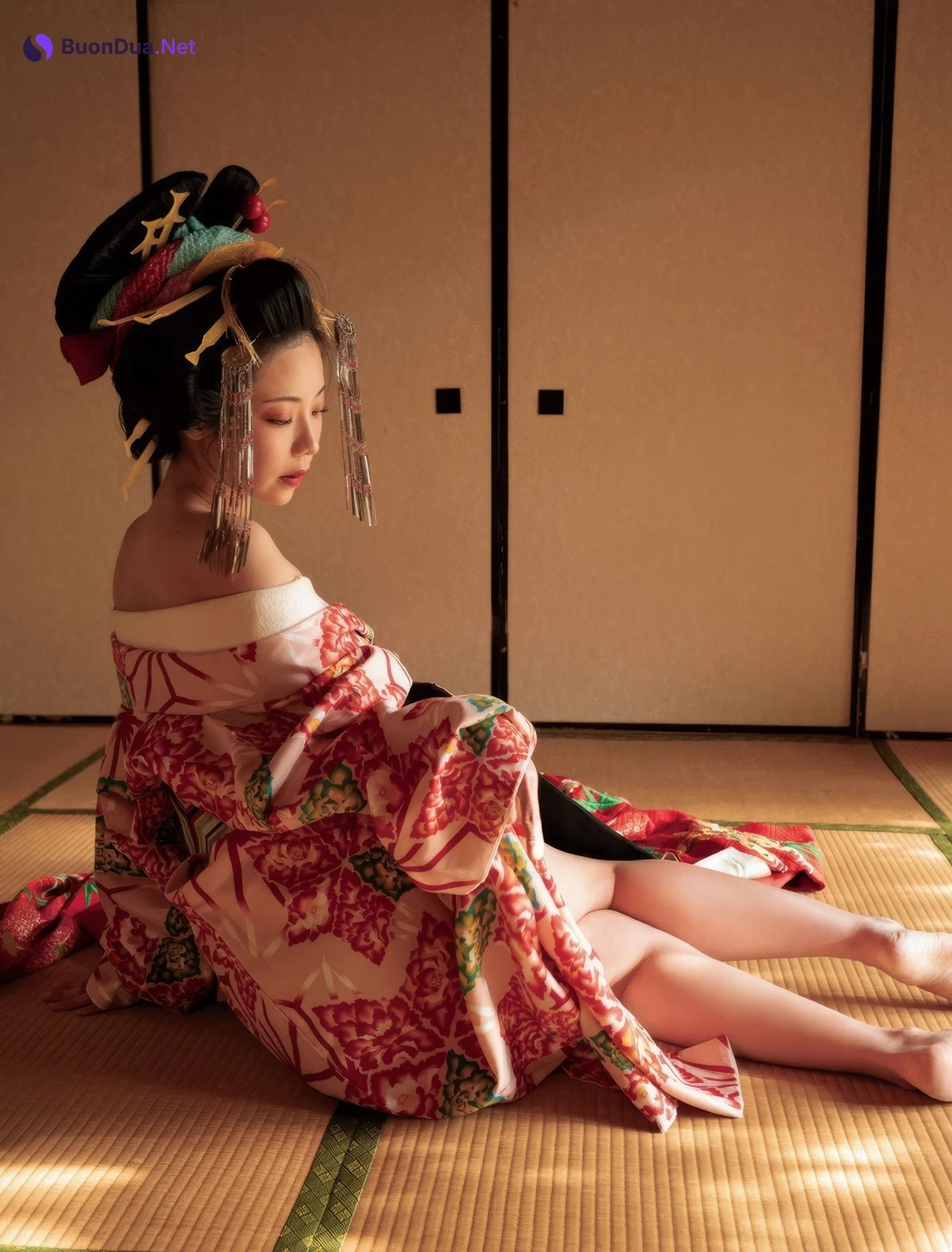 Fumina Suzuki 鈴木ふみ奈, Weekly SPA! 2025.01.28 (週刊SPA! 2025年1月28日号) - Photo 2
