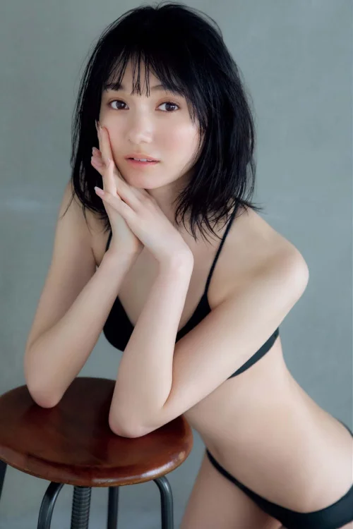 Fuuka Kumazawa 熊澤風花, Big Comic Spirits 2023 No.25 (ビッグコミックスピリッツ 2023年25号)